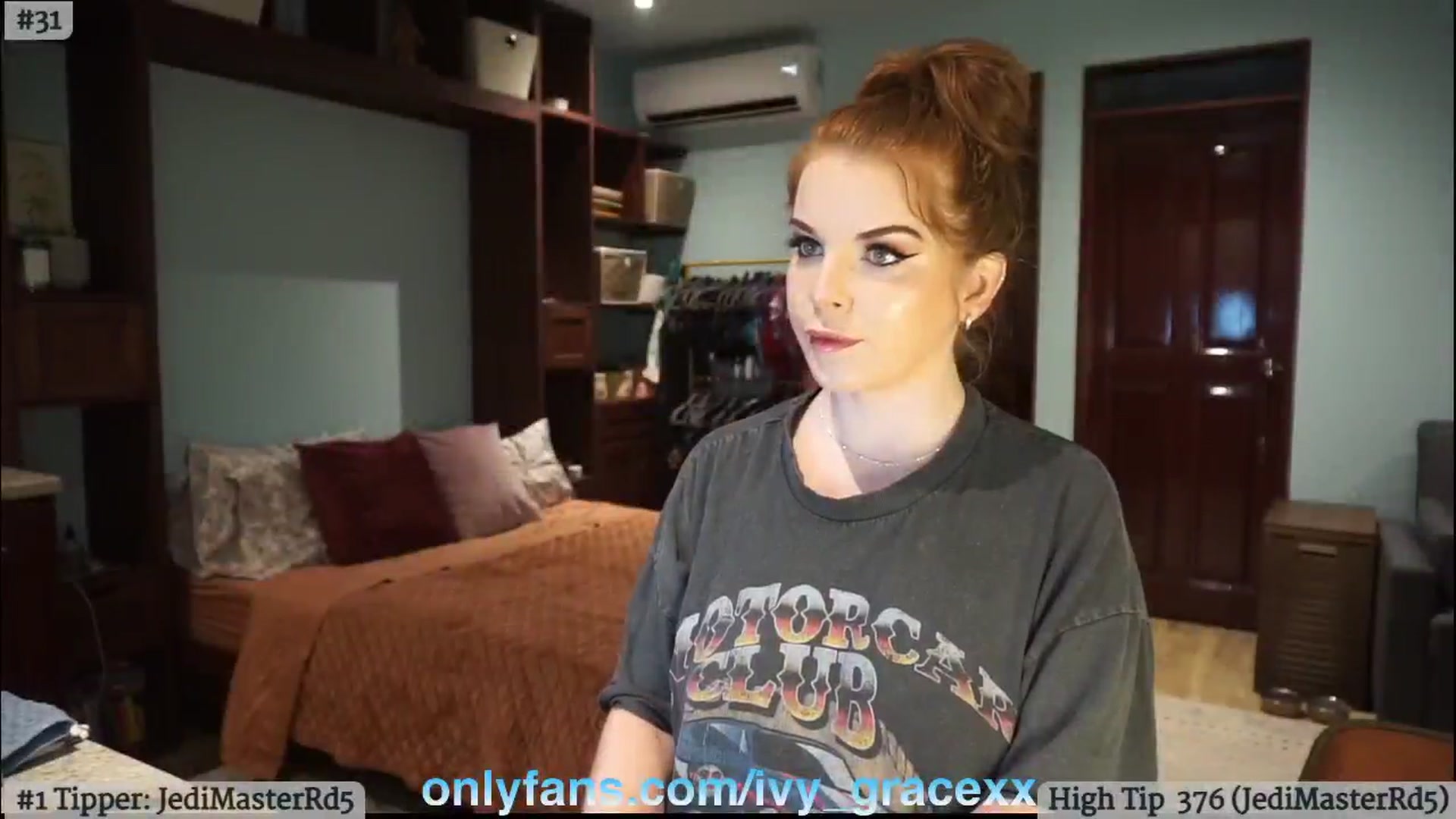 Gallery image thumbnail from IvyGrace's myfreecams stream on, 10/24/2024, 03:57 image 14 of 20