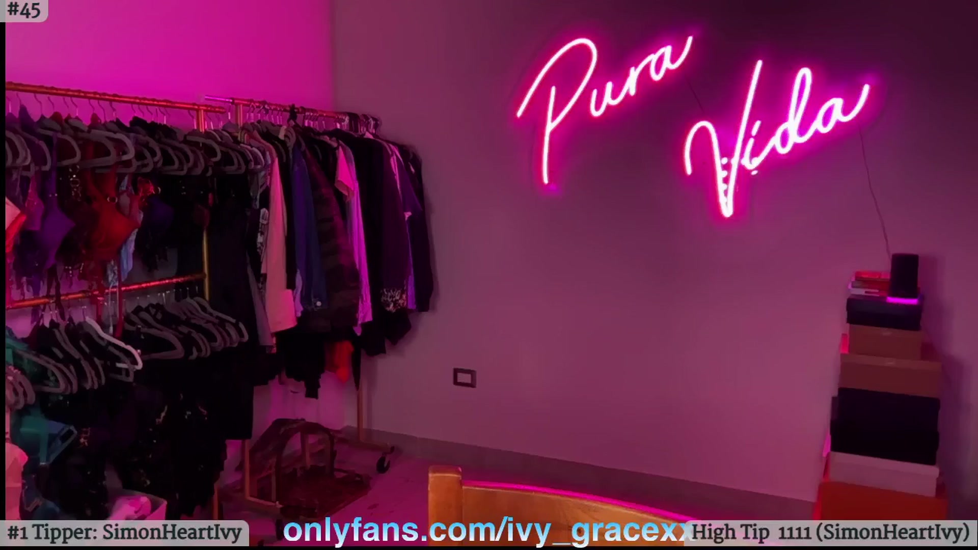 Gallery image thumbnail from IvyGrace's myfreecams stream on, 12/07/2024, 09:13 image 9 of 20