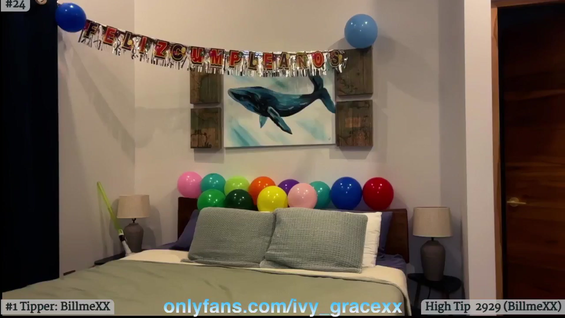Gallery image thumbnail from IvyGrace's myfreecams stream on, 12/18/2024, 07:01 image 9 of 20