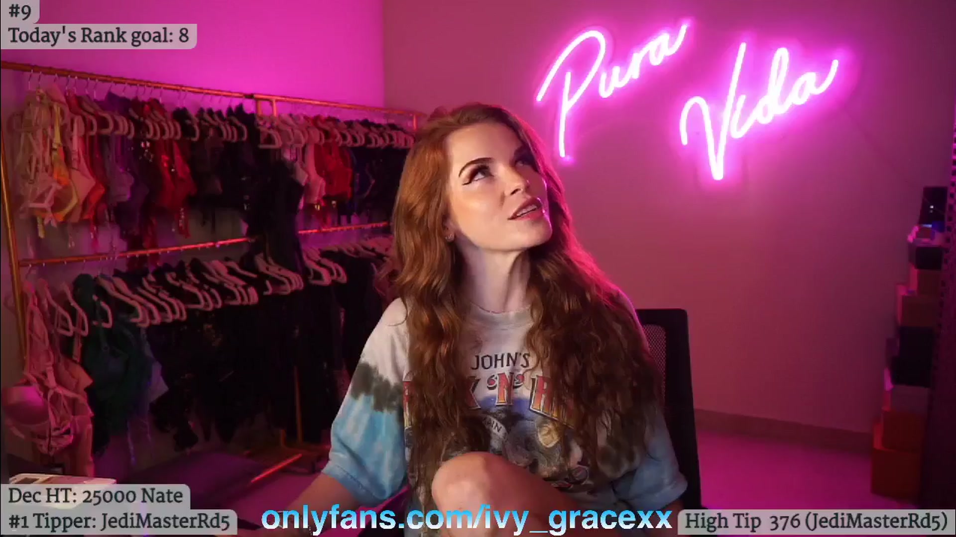 Gallery image thumbnail from IvyGrace's myfreecams stream on, 12/26/2024, 03:53 image 11 of 20
