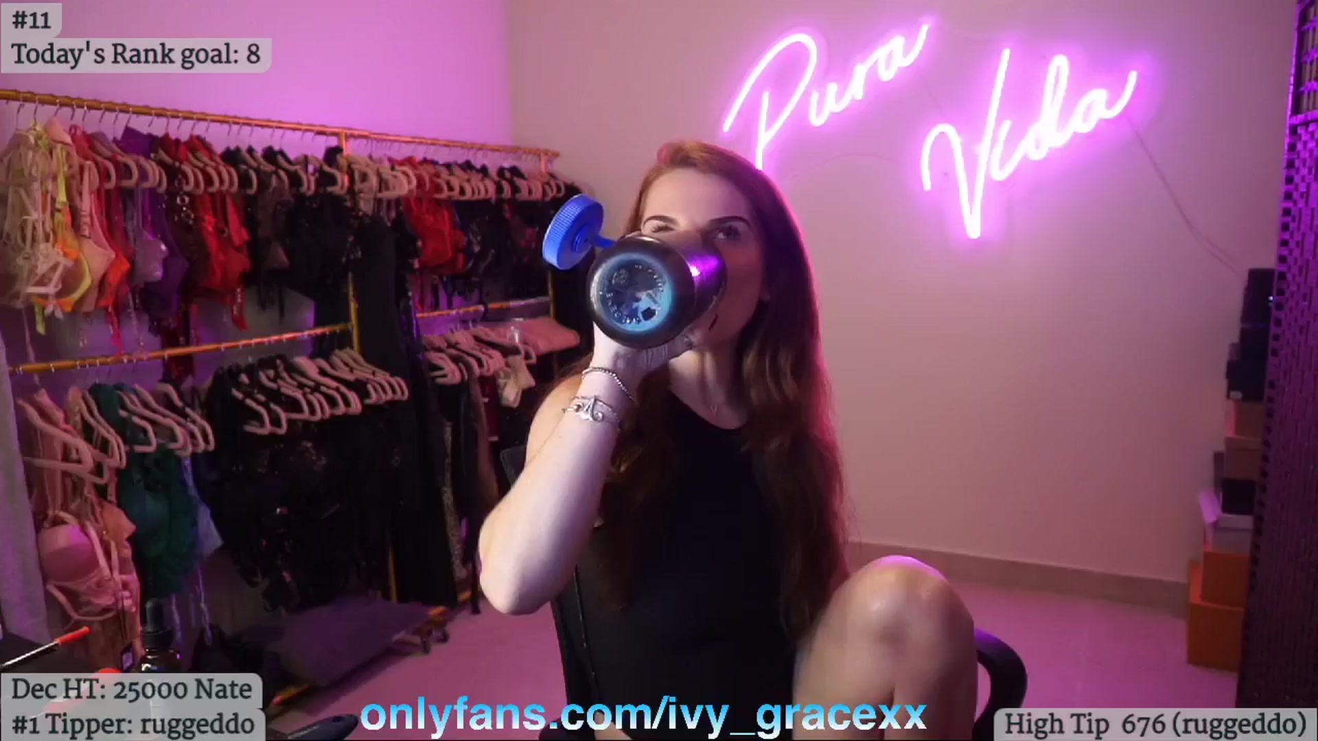 Gallery image thumbnail from IvyGrace's myfreecams stream on, 12/30/2024, 07:15 image 17 of 20