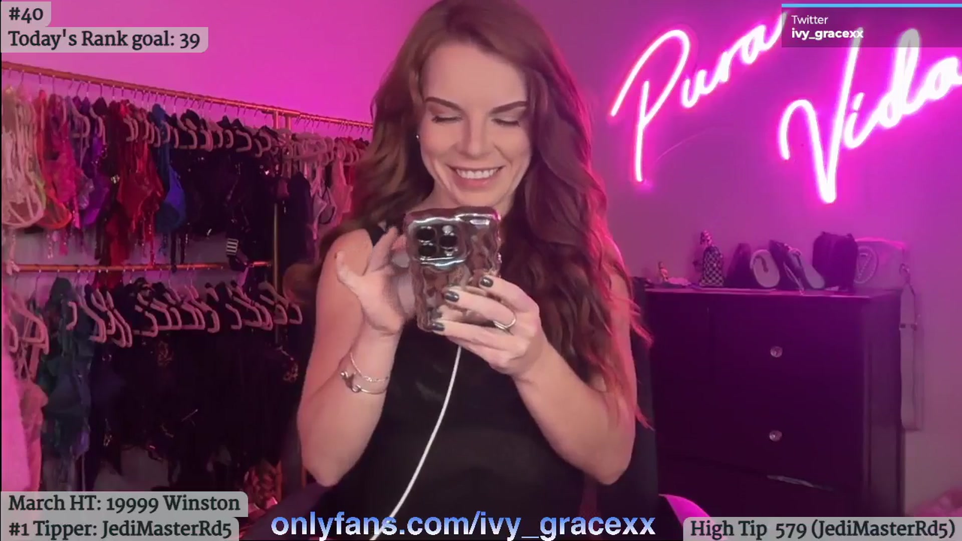 Gallery image thumbnail from IvyGrace's myfreecams stream on, 03/27/2025, 05:20 image 3 of 20