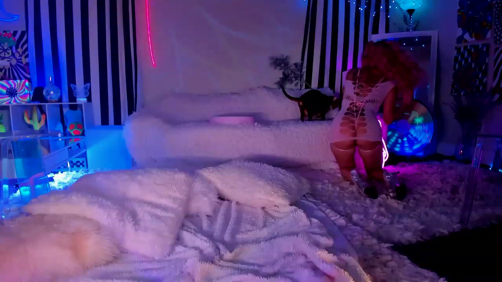 Gallery image thumbnail from IvyJean's myfreecams stream on, 04/15/2023, 03:12 image 19 of 20