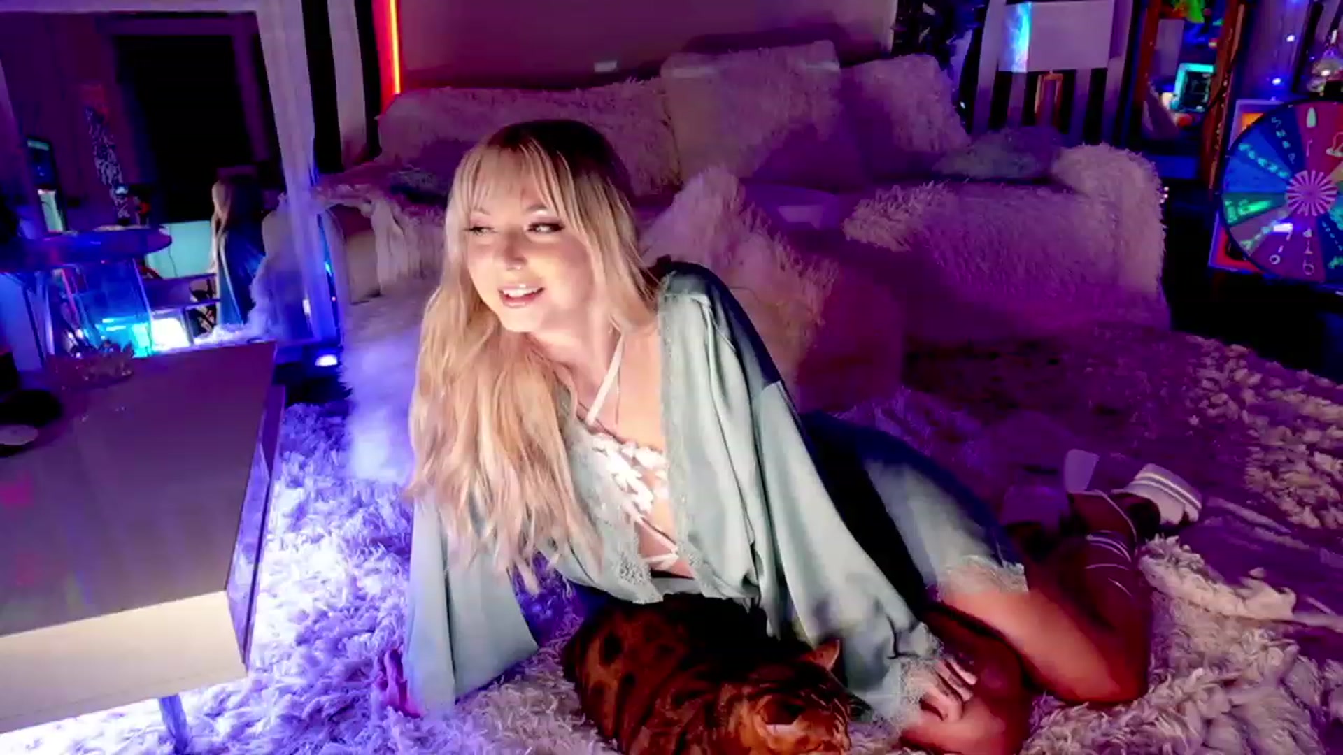 Gallery image thumbnail from IvyJean's myfreecams stream on, 06/30/2023, 03:51 image 5 of 20