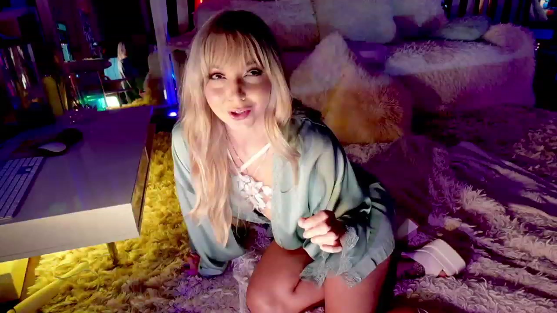 Gallery image thumbnail from IvyJean's myfreecams stream on, 06/30/2023, 03:51 image 19 of 20