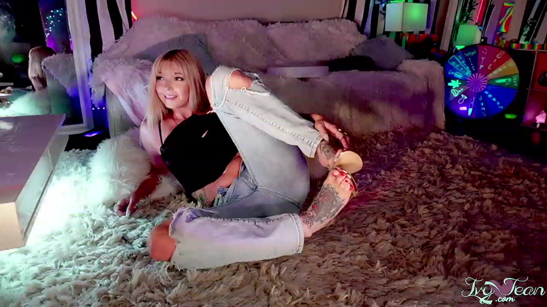 Gallery image thumbnail from IvyJean's myfreecams stream on, 09/14/2023, 04:57 image 9 of 20