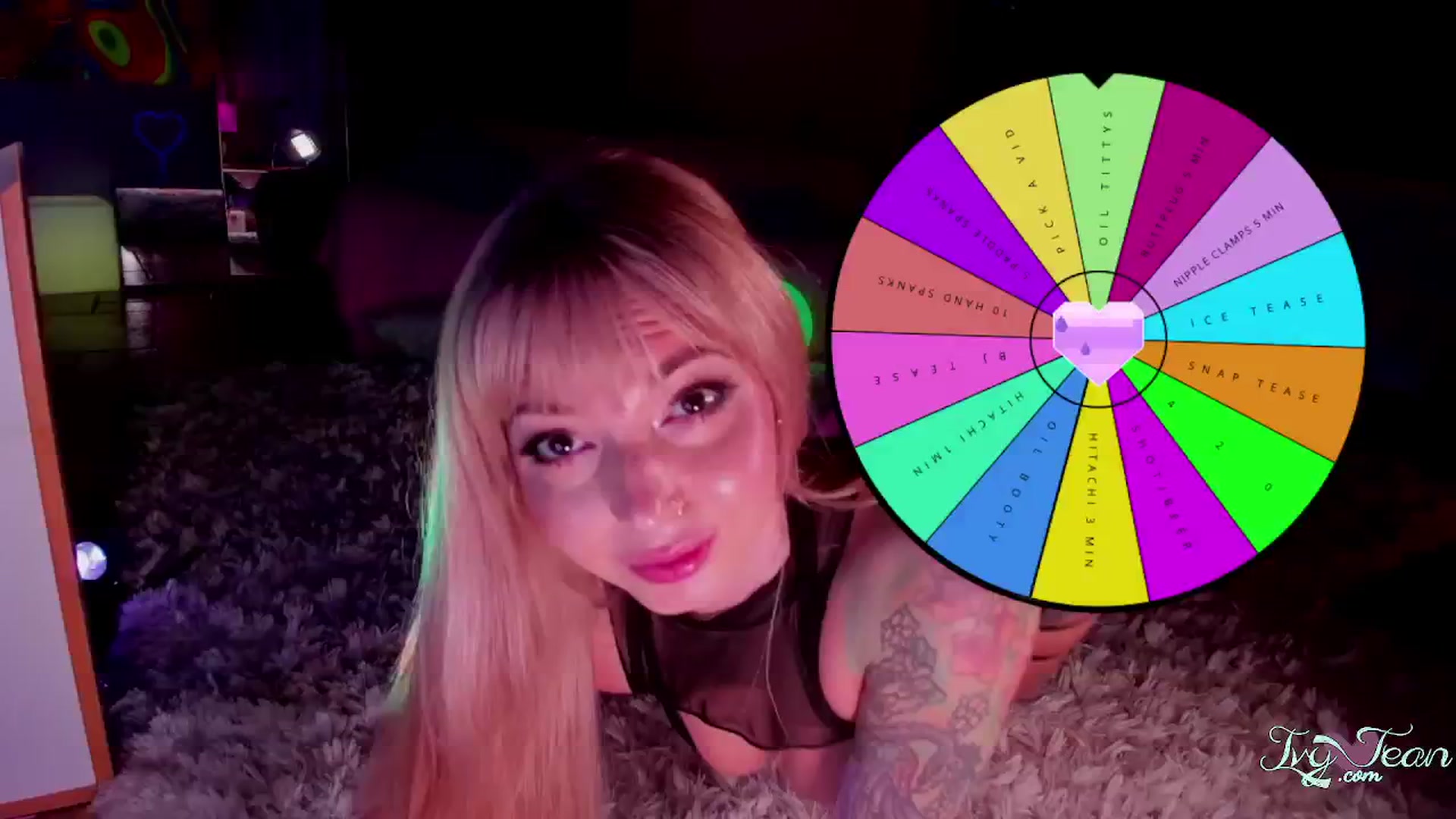 Gallery image thumbnail from IvyJean's myfreecams stream on, 10/15/2024, 03:38 image 3 of 20