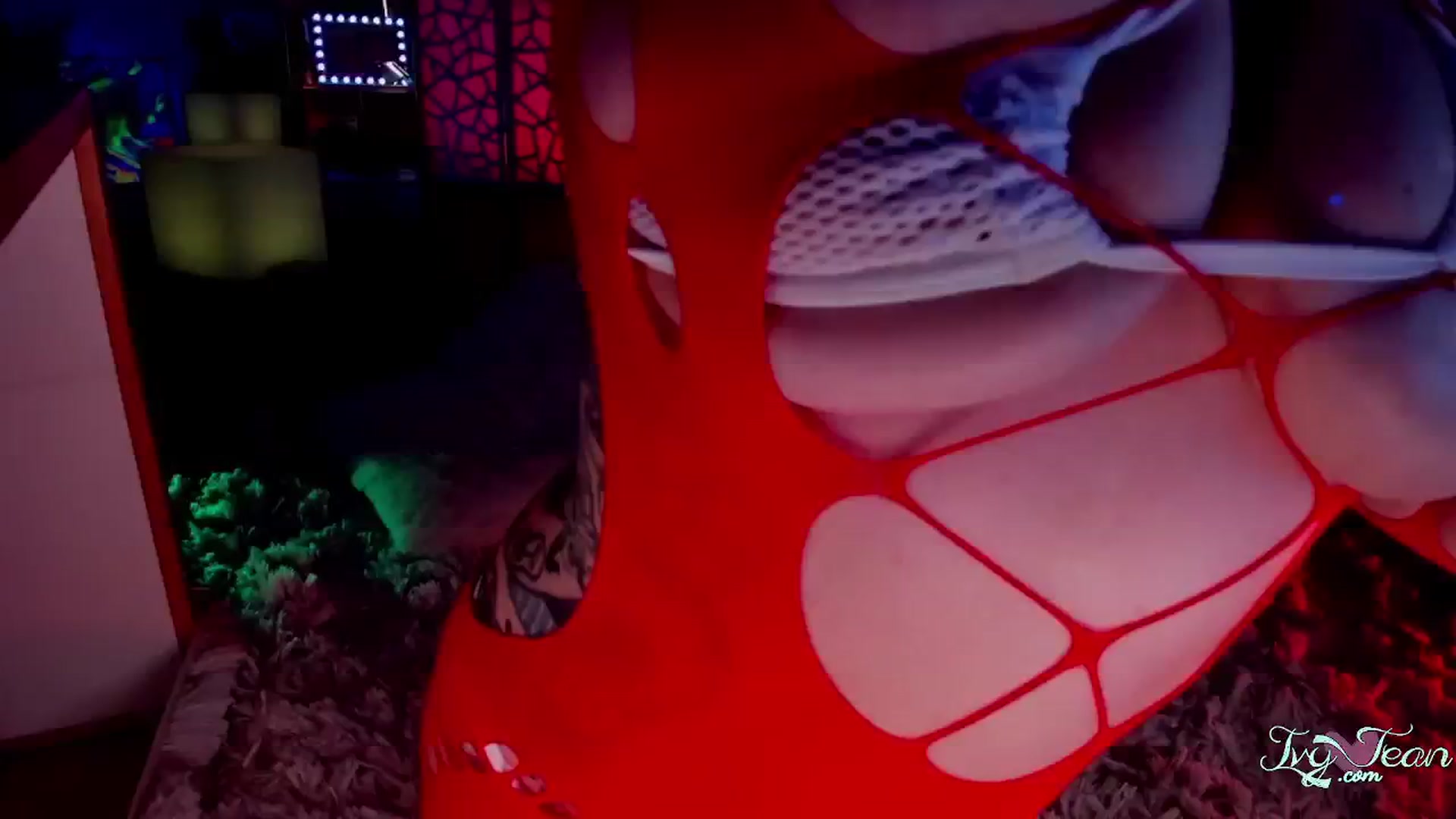 Gallery image thumbnail from IvyJean's myfreecams stream on, 12/15/2024, 04:10 image 13 of 20