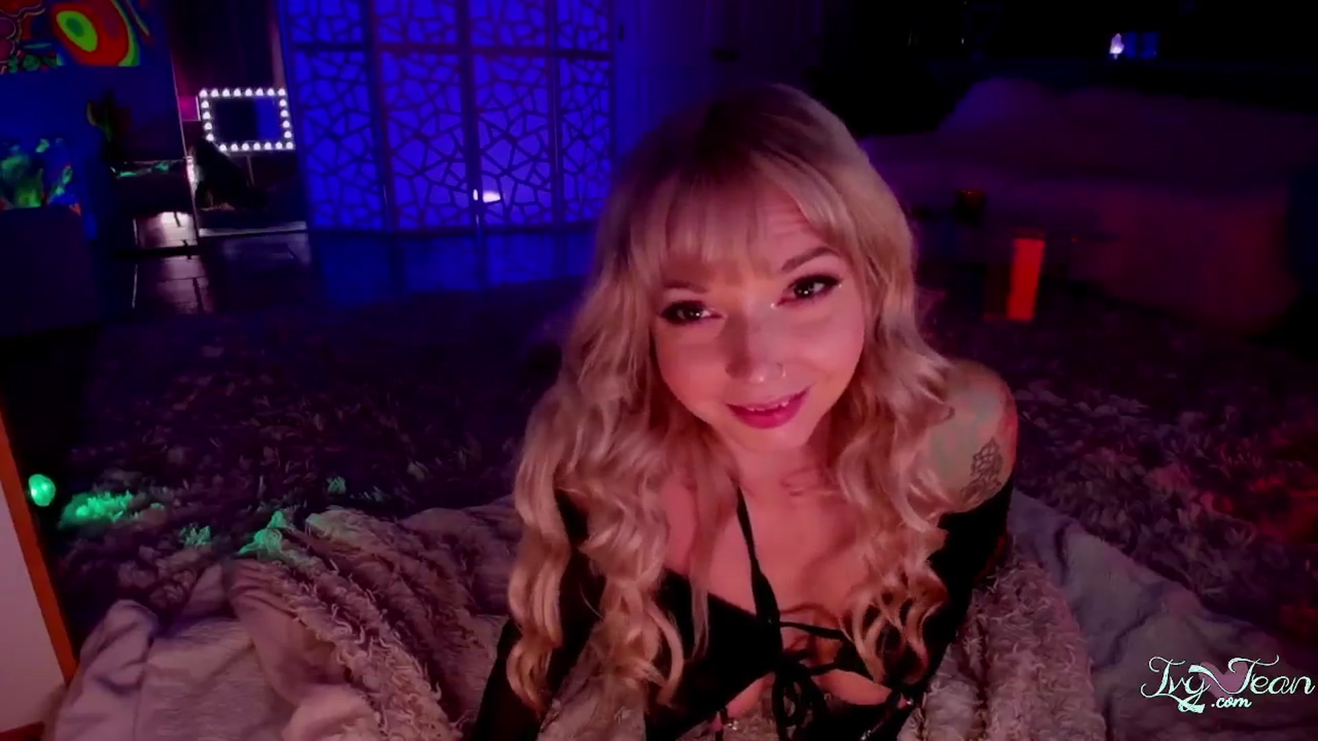 Gallery image thumbnail from IvyJean's myfreecams stream on, 12/22/2024, 06:19 image 6 of 20