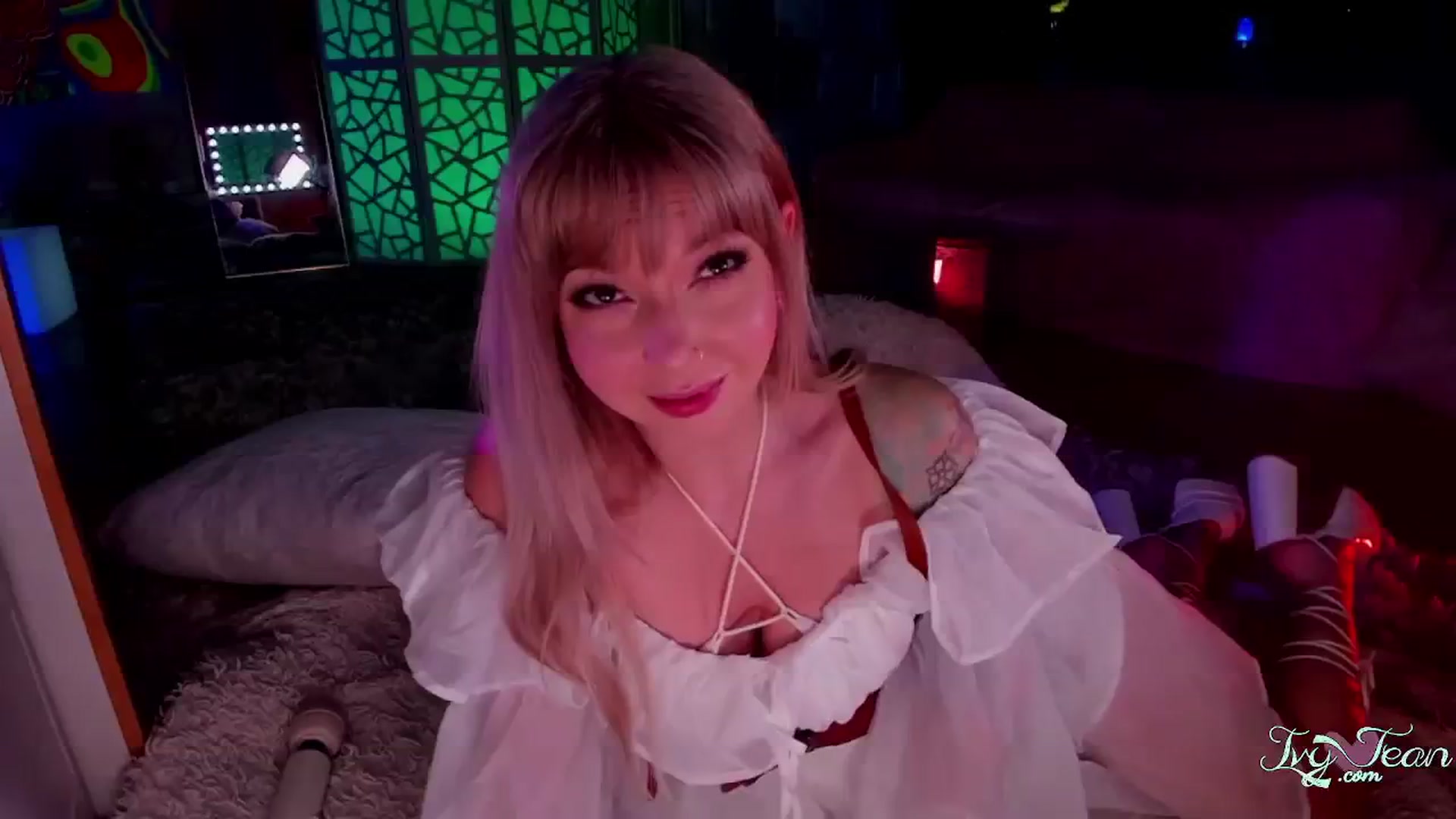 Gallery image thumbnail from IvyJean's myfreecams stream on, 01/19/2025, 05:42 image 6 of 20