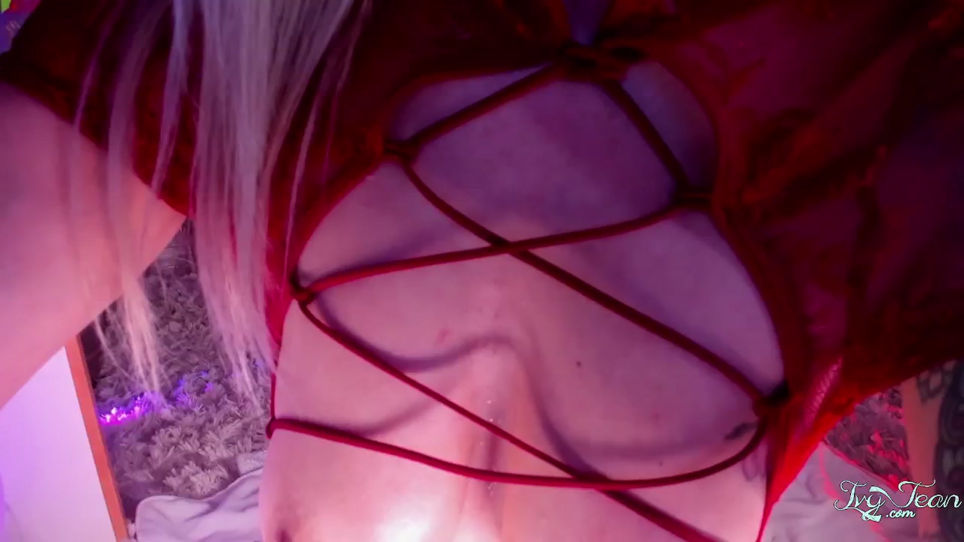Gallery image thumbnail from IvyJean's myfreecams stream on, 01/25/2025, 04:34 image 17 of 20
