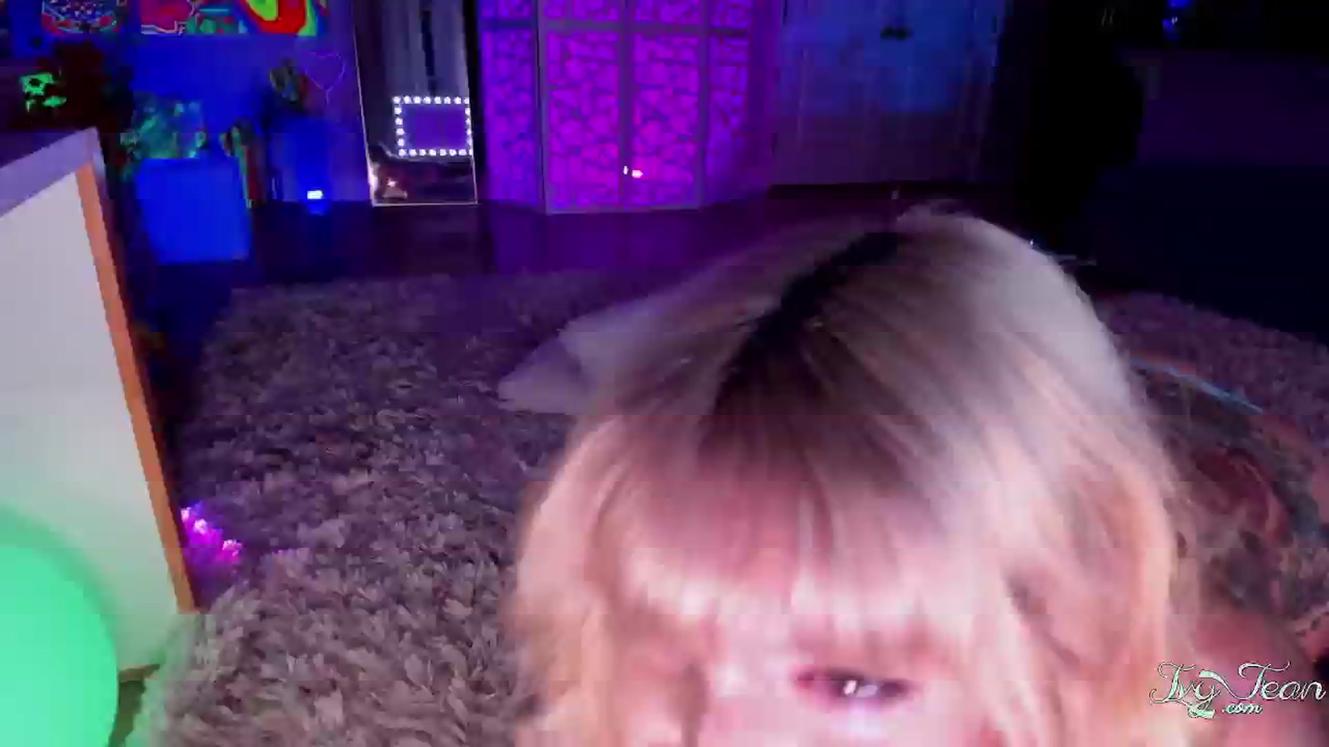 Gallery image thumbnail from IvyJean's myfreecams stream on, 04/05/2025, 04:15 image 19 of 20