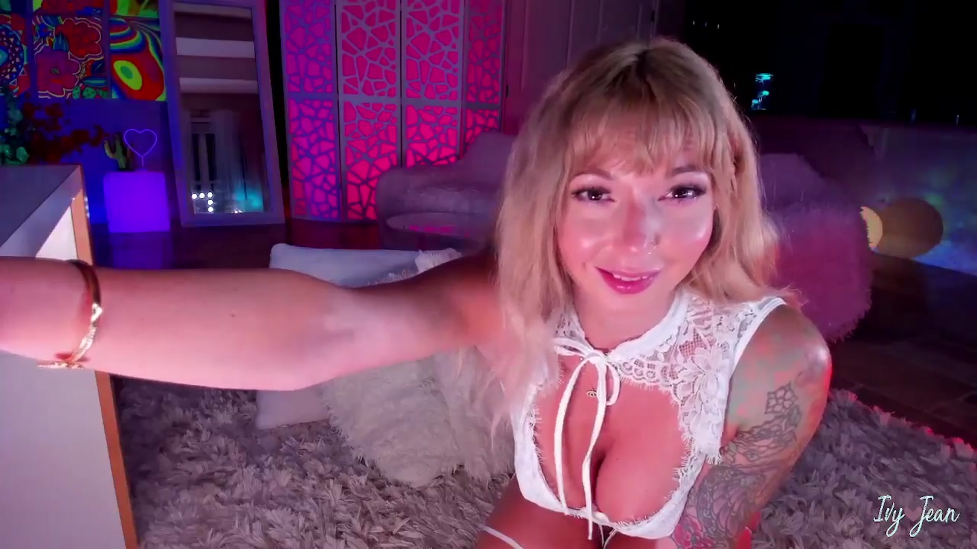 Gallery image thumbnail from IvyJean's myfreecams stream on, 05/30/2025, 03:31 image 11 of 20