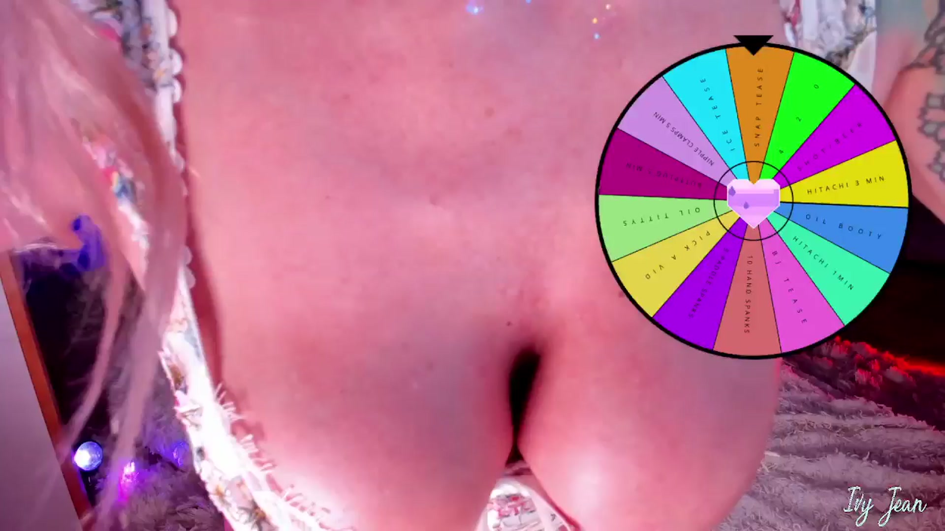 Gallery image thumbnail from IvyJean's myfreecams stream on, 06/21/2025, 04:37 image 4 of 20