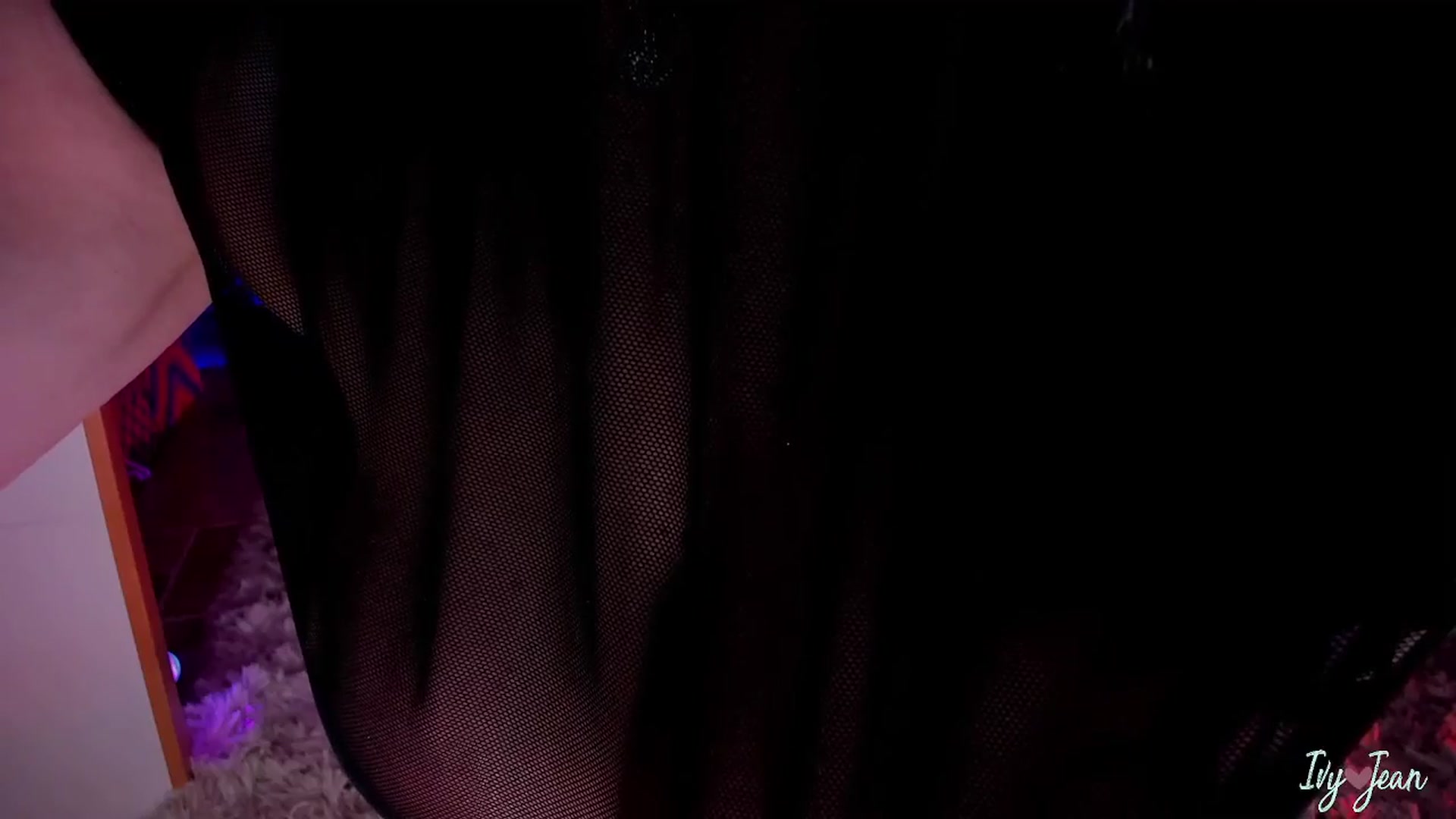 Gallery image thumbnail from IvyJean's myfreecams stream on, 11/05/2025, 03:04 image 12 of 20
