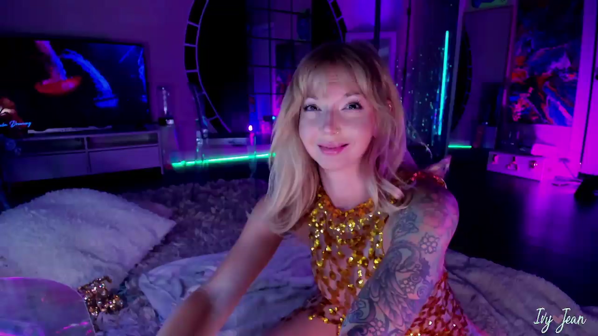 Gallery image thumbnail from IvyJean's myfreecams stream on, 08/29/2026, 04:15 image 7 of 20