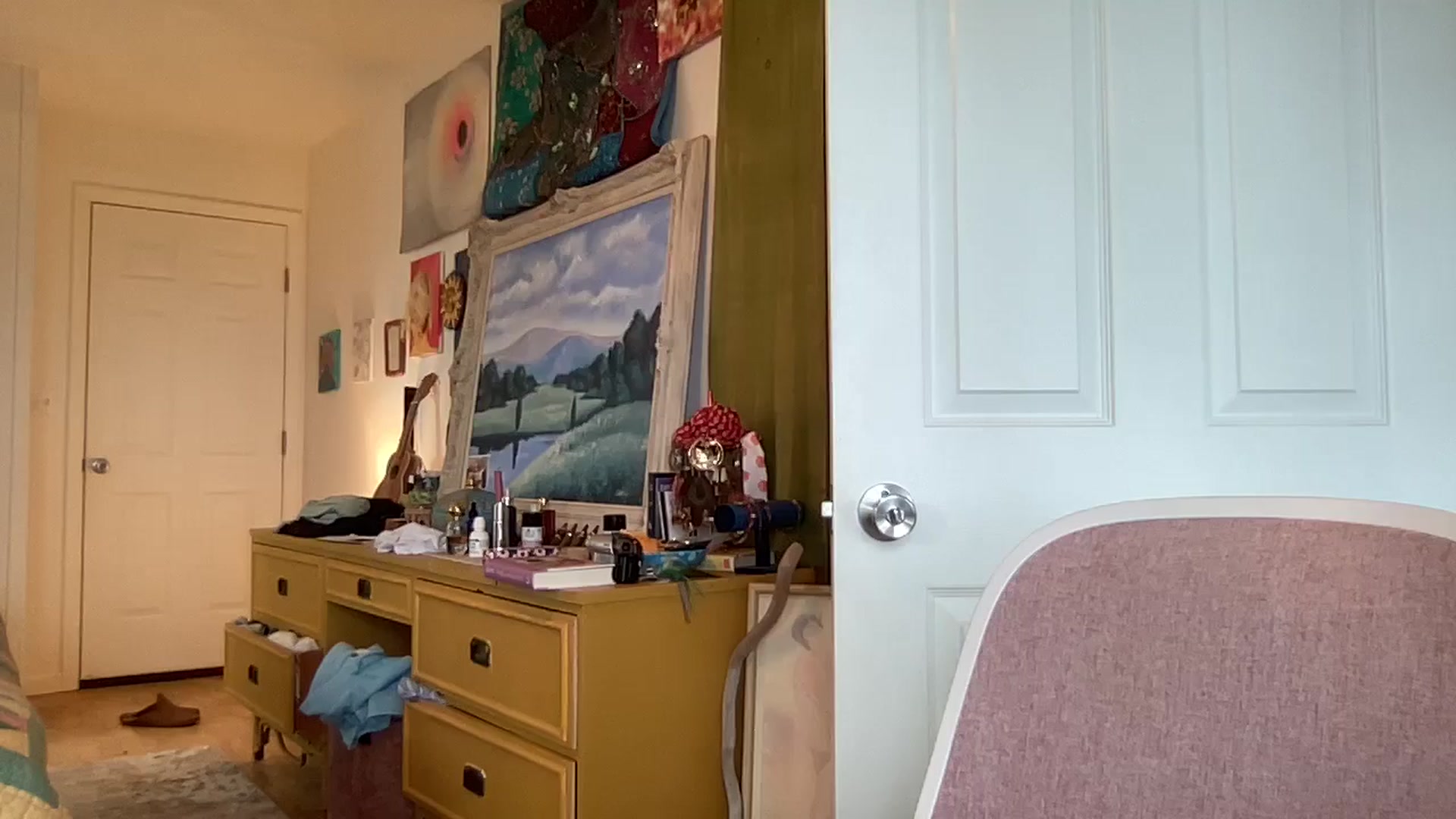 Gallery image thumbnail from IvyPiercee's myfreecams stream on, 05/27/2025, 23:18 image 17 of 20