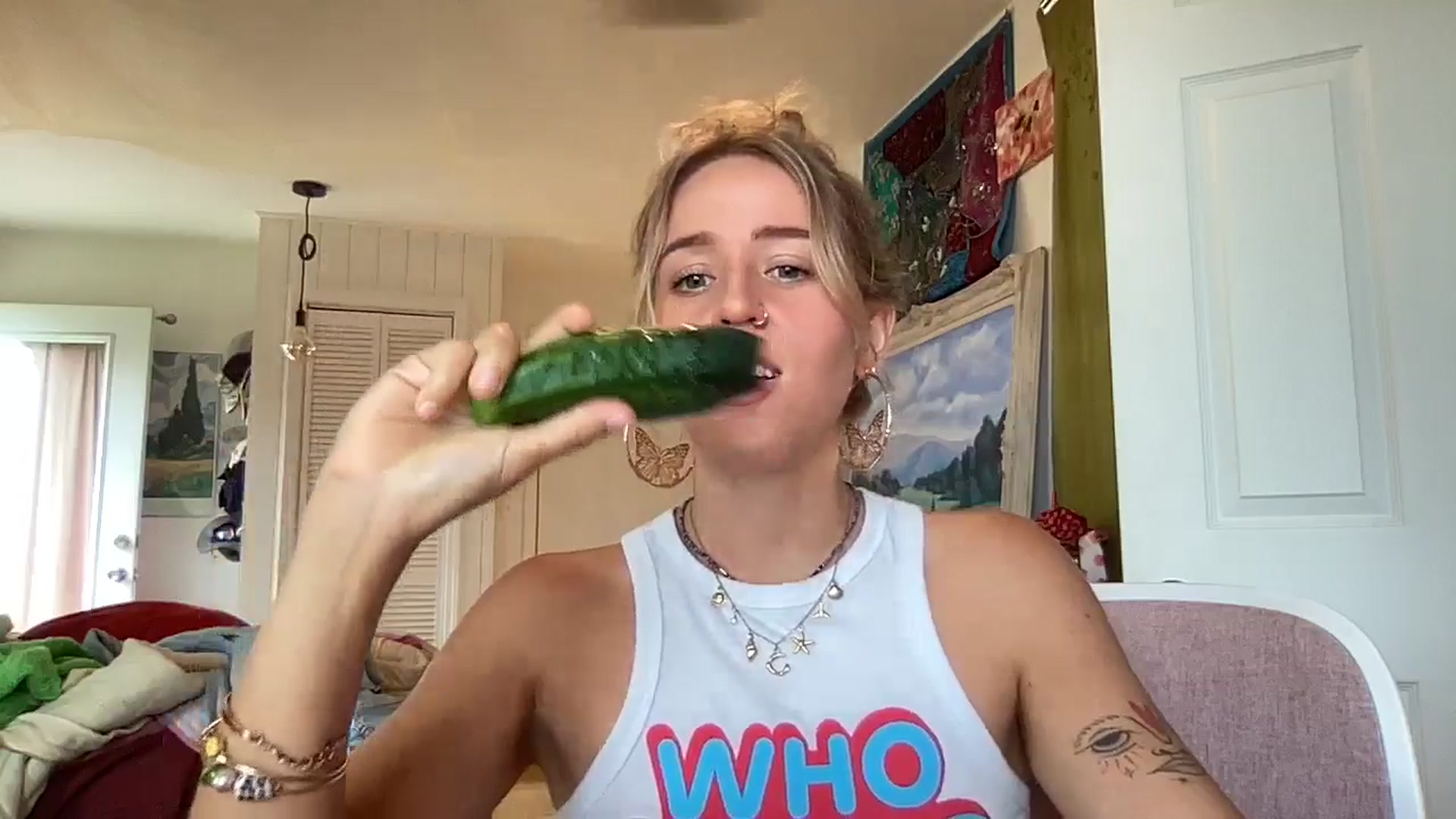 Gallery image thumbnail from IvyPiercee's myfreecams stream on, 05/29/2025, 01:00 image 3 of 20