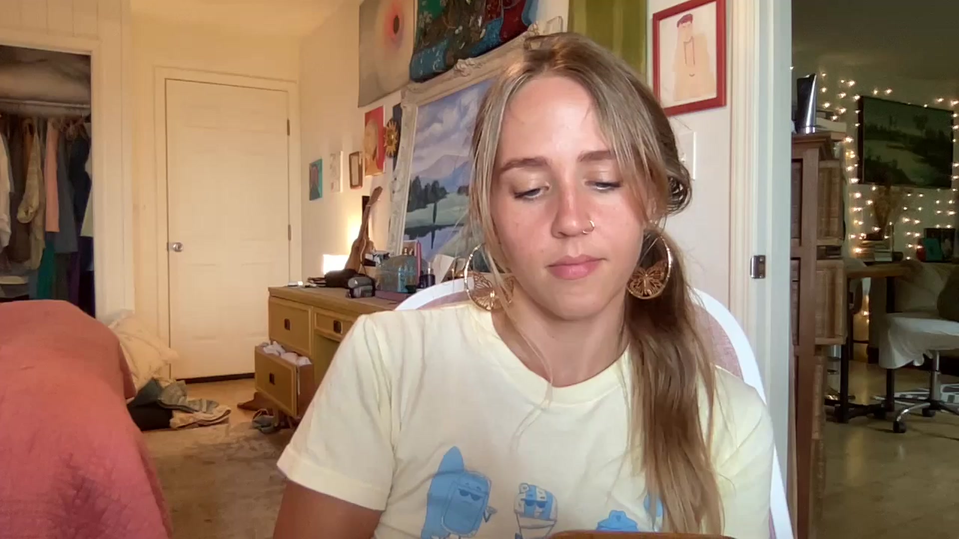 Gallery image thumbnail from IvyPiercee's myfreecams stream on, 06/02/2025, 02:48 image 10 of 20