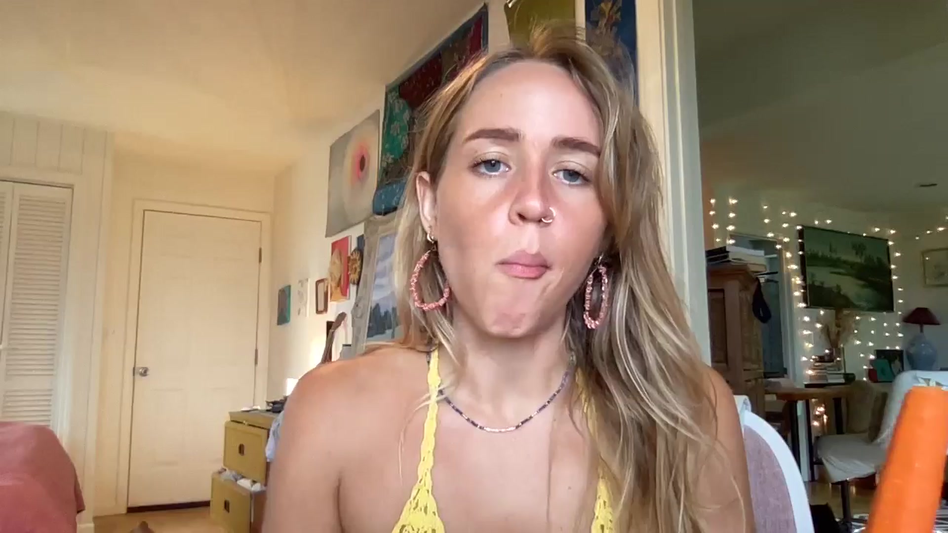 Gallery image thumbnail from IvyPiercee's myfreecams stream on, 06/04/2025, 23:49 image 12 of 20