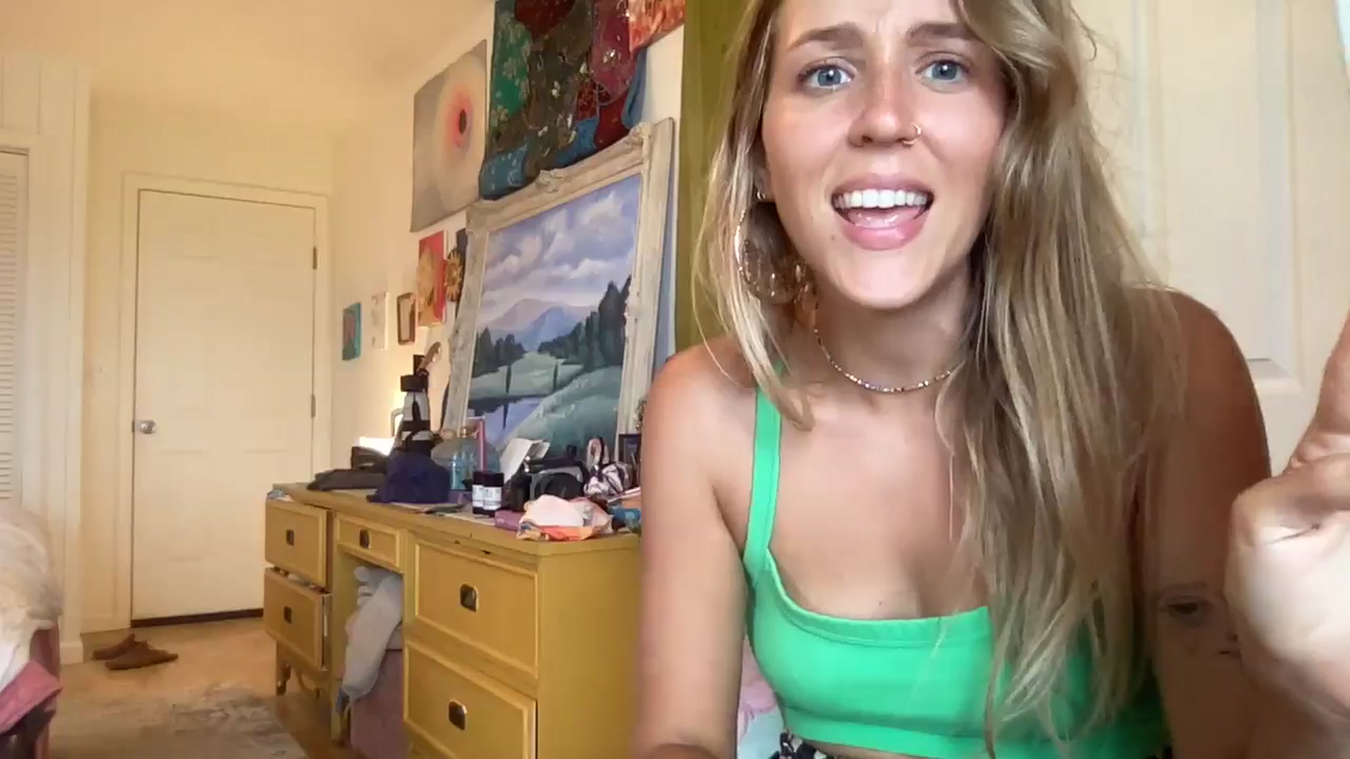 Gallery image thumbnail from IvyPiercee's myfreecams stream on, 06/12/2025, 22:55 image 8 of 20