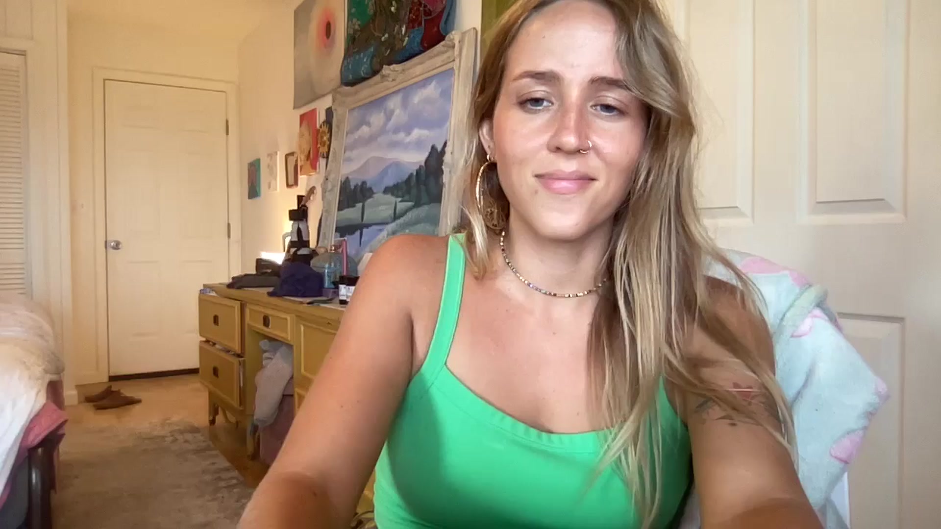 Gallery image thumbnail from IvyPiercee's myfreecams stream on, 06/12/2025, 22:55 image 11 of 20