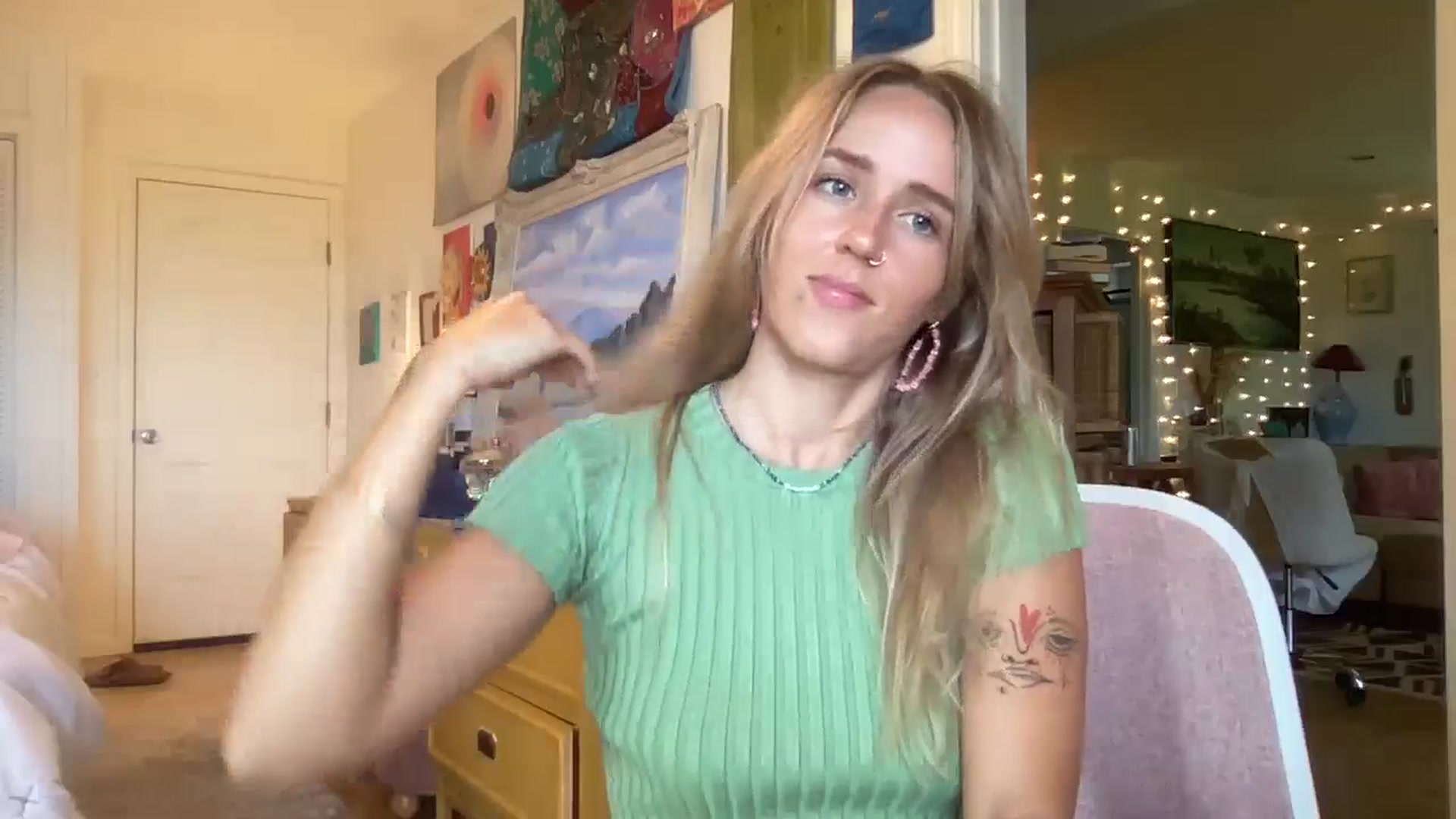 Gallery image thumbnail from IvyPiercee's myfreecams stream on, 06/14/2025, 21:14 image 6 of 20