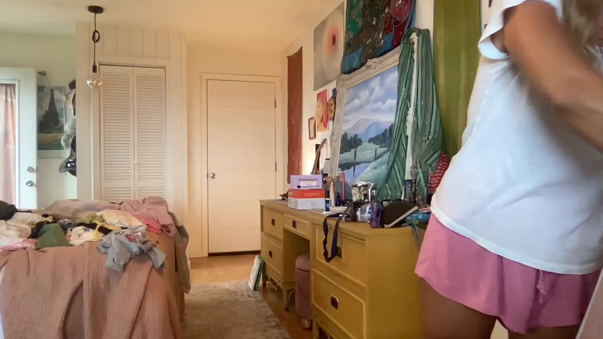 Gallery image thumbnail from IvyPiercee's myfreecams stream on, 06/18/2025, 24:49 image 20 of 20