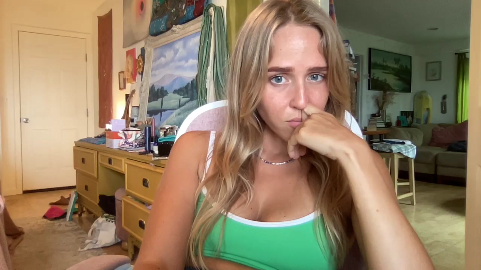 Gallery image thumbnail from IvyPiercee's myfreecams stream on, 06/24/2025, 24:20 image 12 of 20