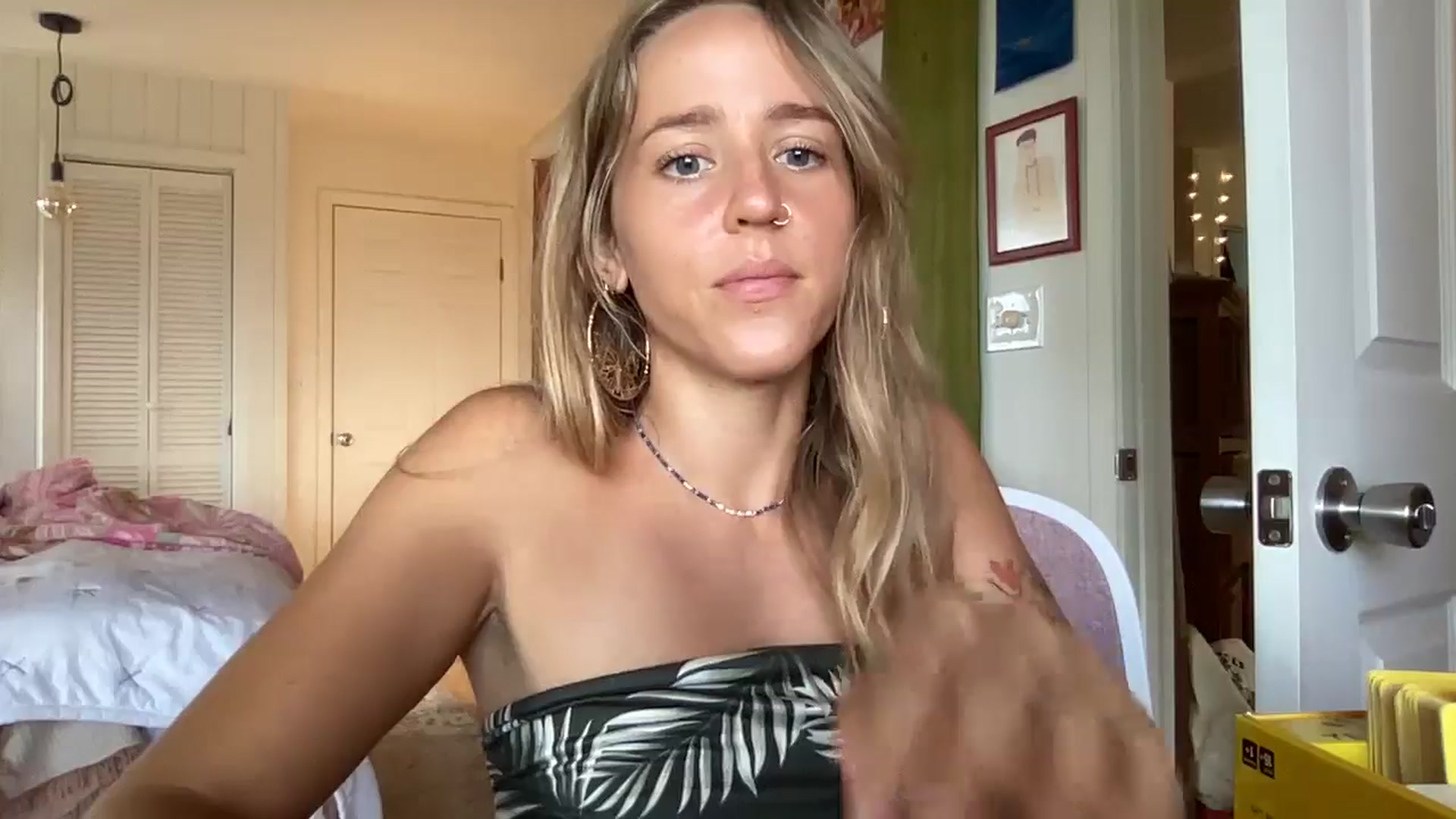 Gallery image thumbnail from IvyPiercee's myfreecams stream on, 06/27/2025, 21:02 image 3 of 20
