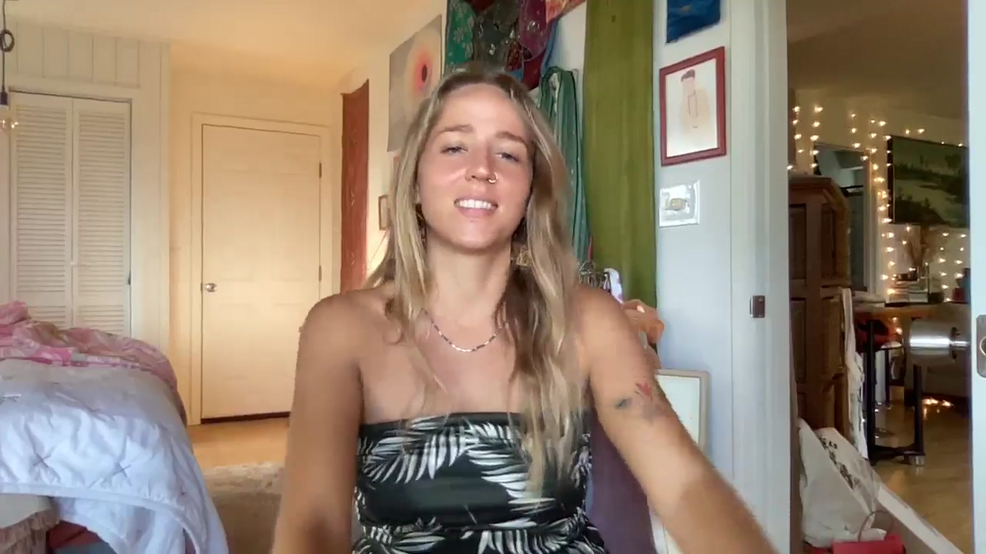 Gallery image thumbnail from IvyPiercee's myfreecams stream on, 06/27/2025, 21:02 image 8 of 20