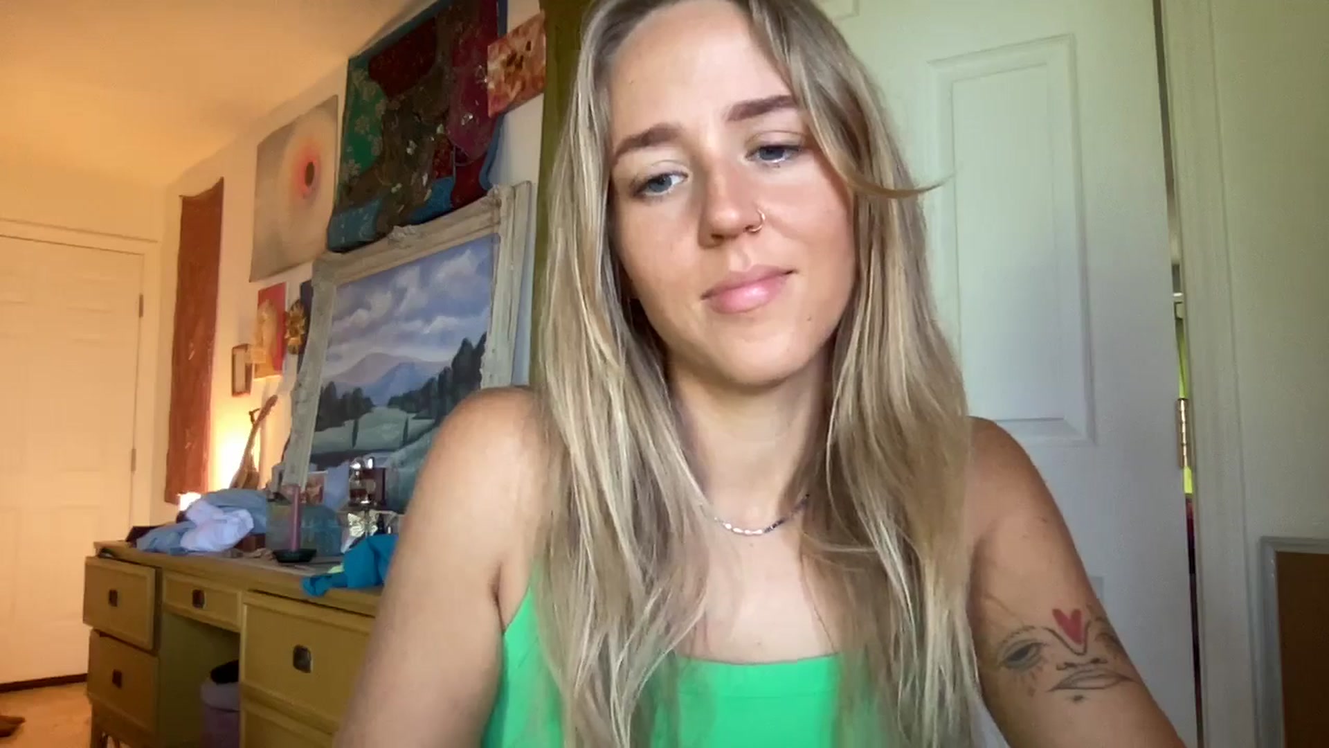 Gallery image thumbnail from IvyPiercee's myfreecams stream on, 07/11/2025, 19:12 image 16 of 20