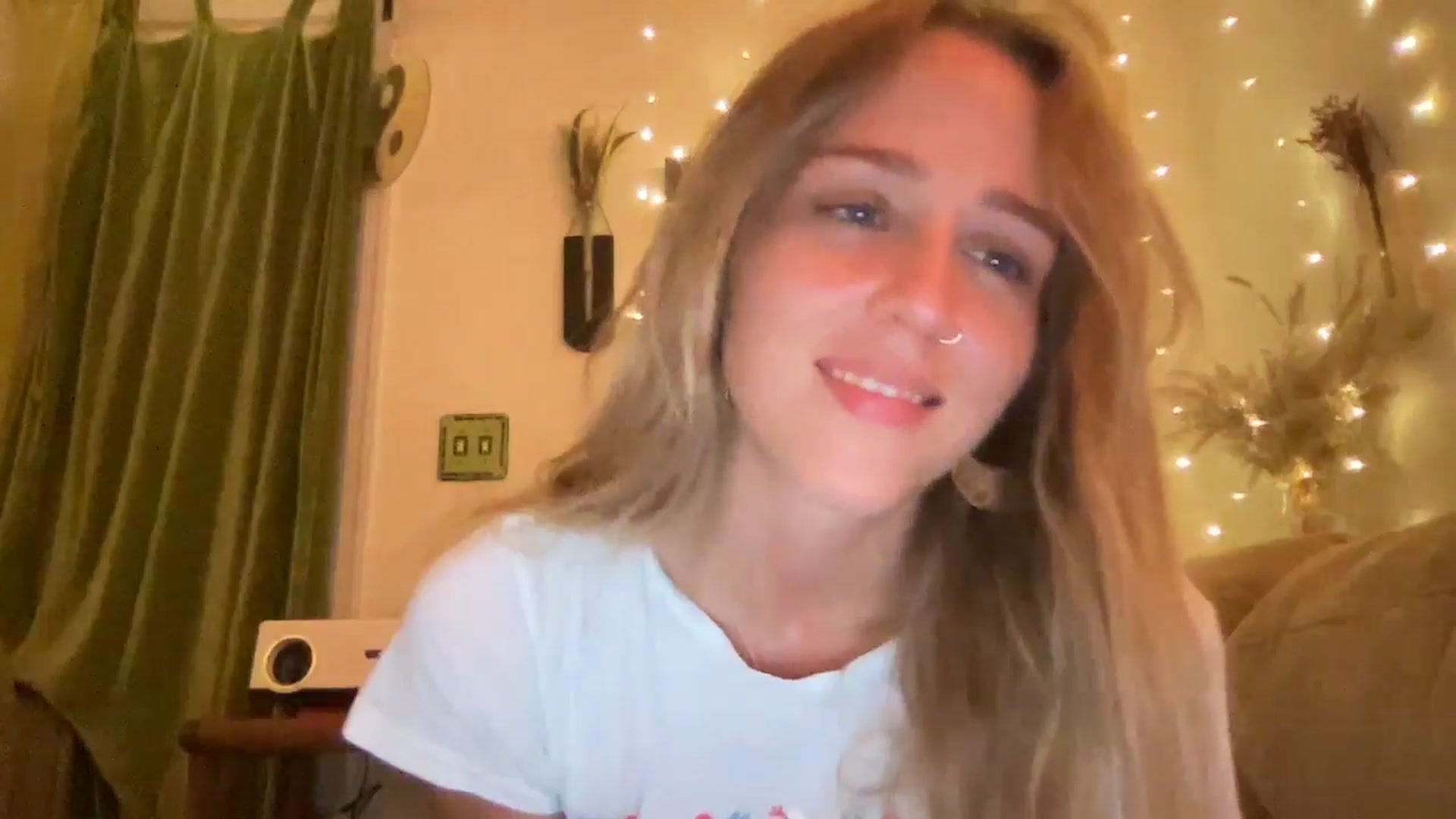 Gallery image thumbnail from IvyPiercee's myfreecams stream on, 07/18/2025, 06:37 image 6 of 20