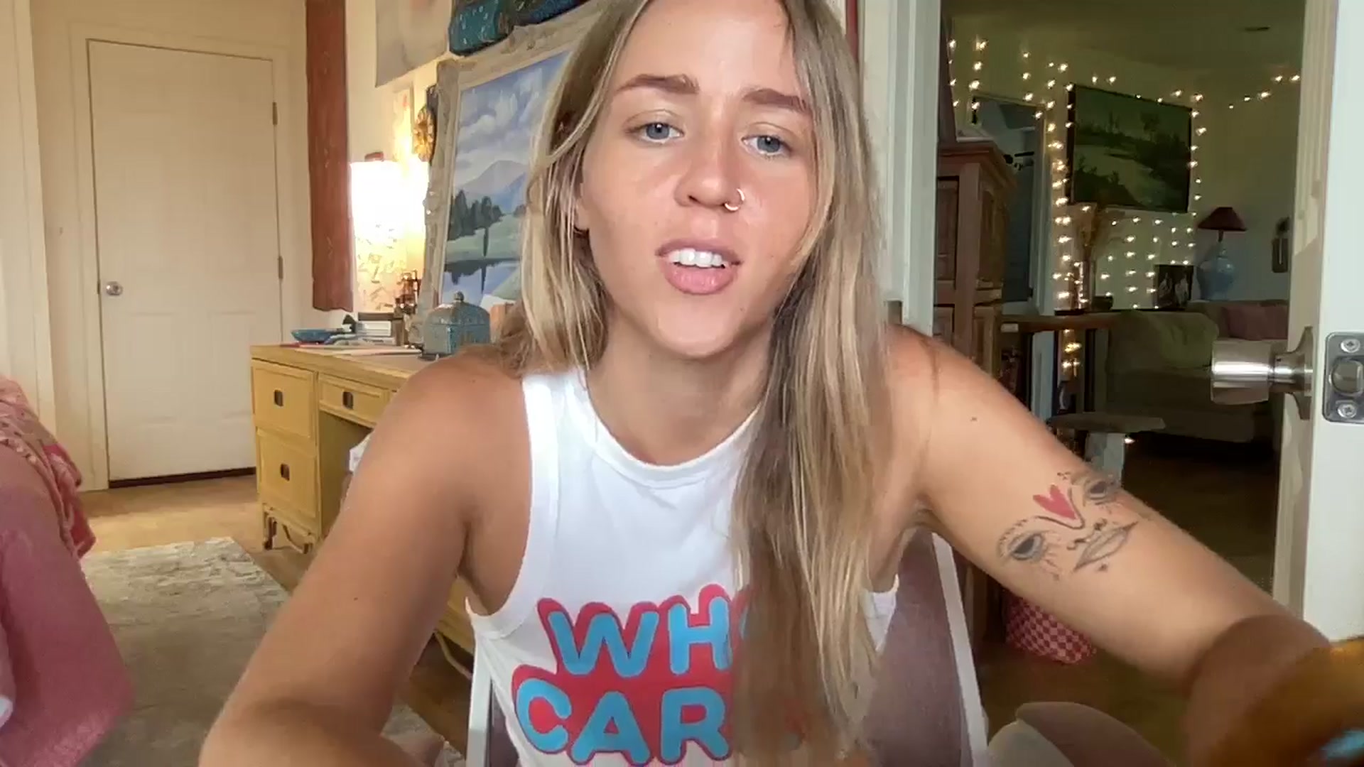 Gallery image thumbnail from IvyPiercee's myfreecams stream on, 07/22/2025, 22:00 image 8 of 20