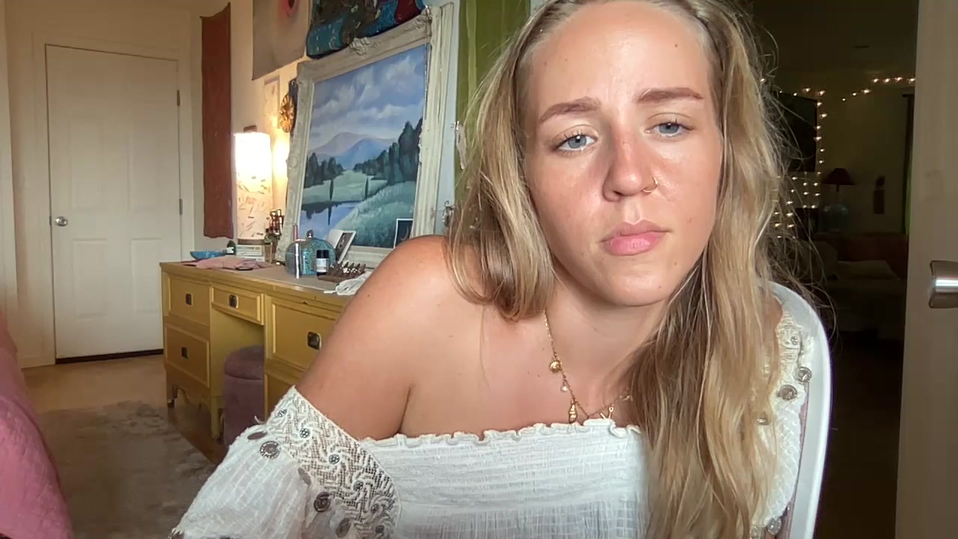 Gallery image thumbnail from IvyPiercee's myfreecams stream on, 07/24/2025, 03:12 image 16 of 20