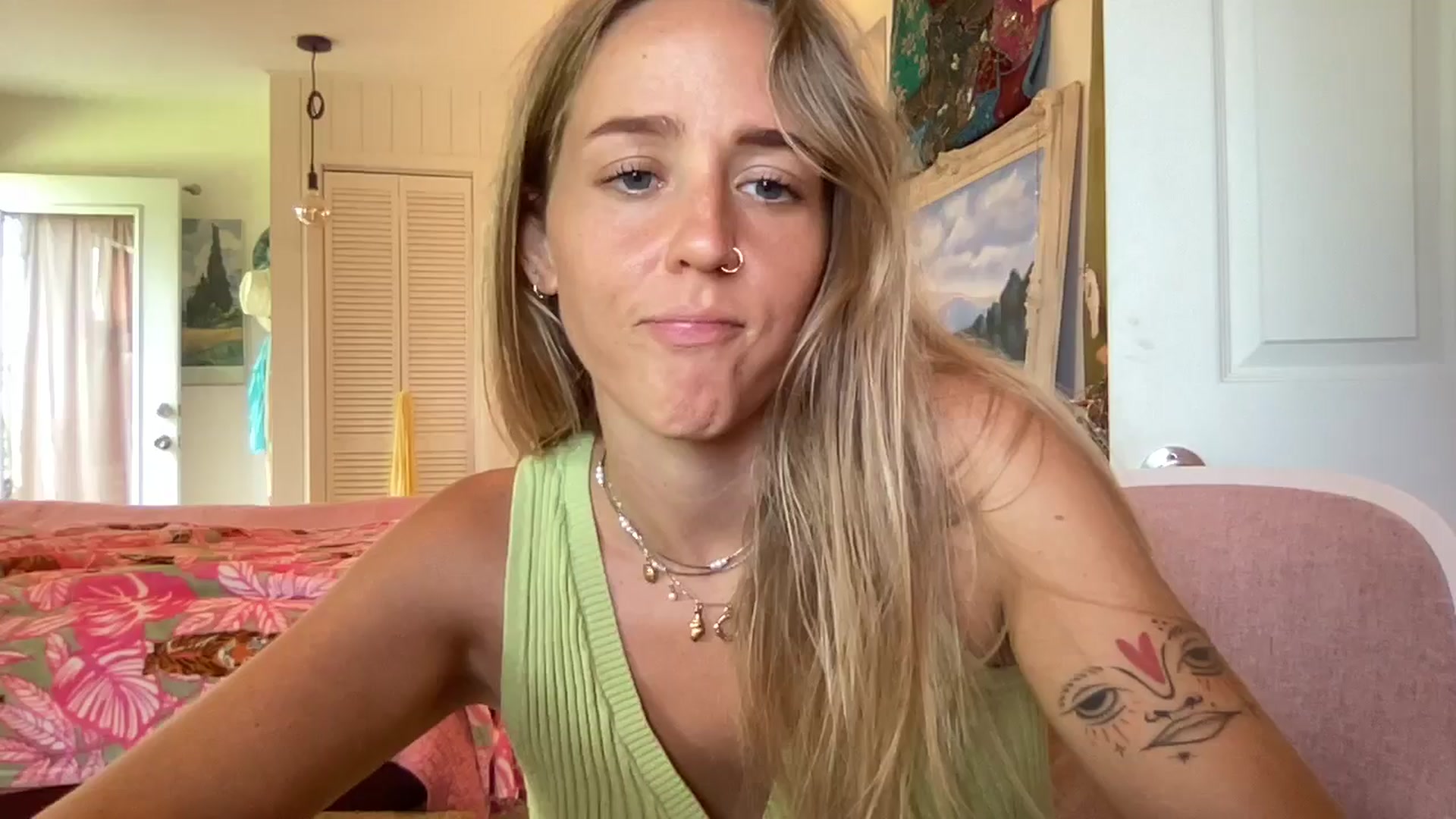 Gallery image thumbnail from IvyPiercee's myfreecams stream on, 08/04/2025, 20:53 image 14 of 20