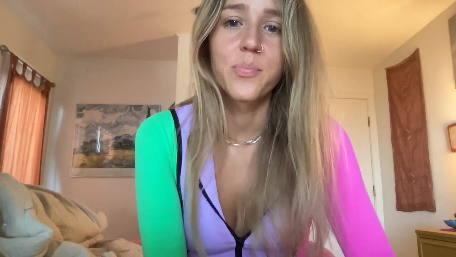 Gallery image thumbnail from IvyPiercee's myfreecams stream on, 08/13/2025, 18:13 image 15 of 20
