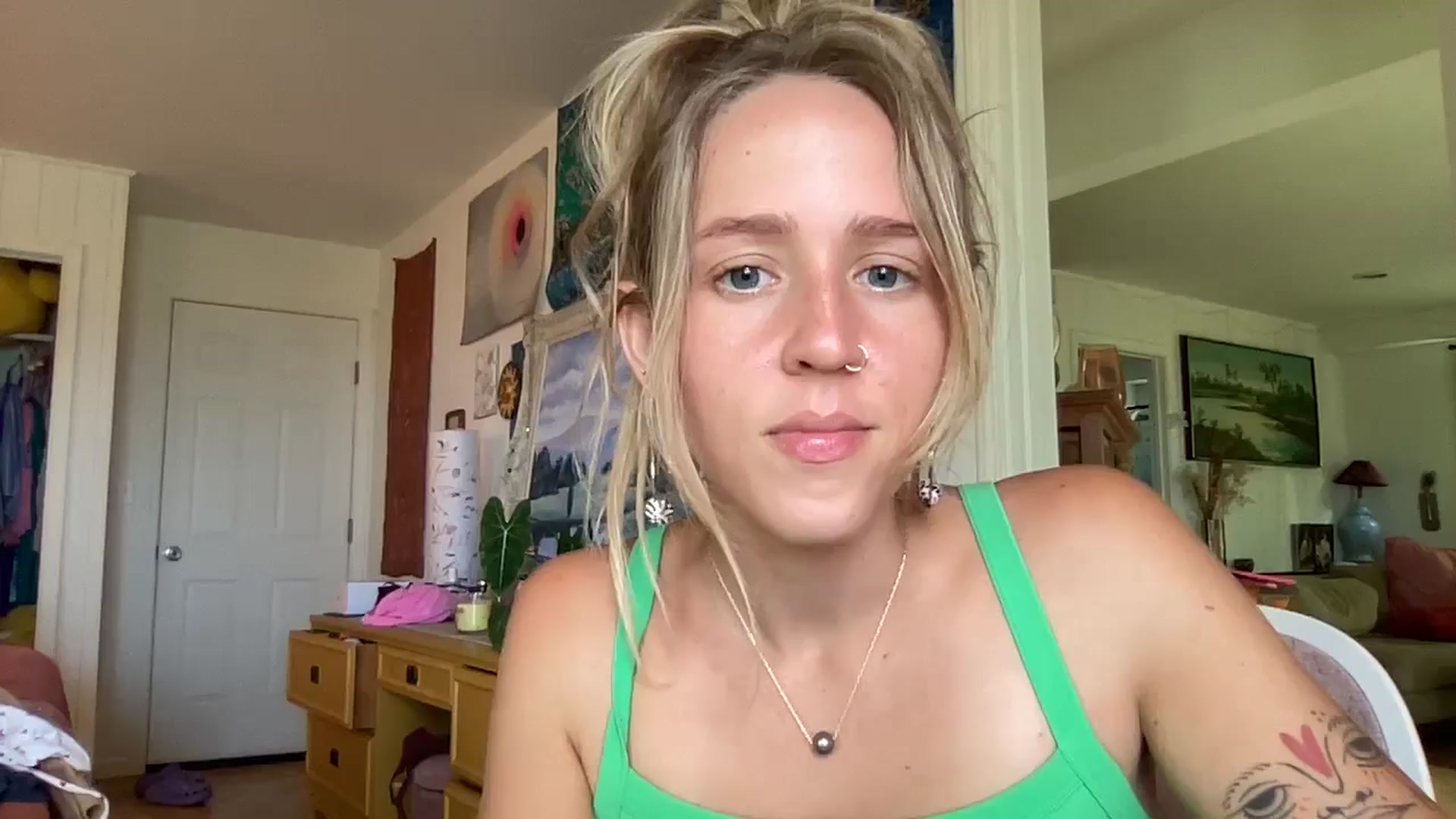 Gallery image thumbnail from IvyPiercee's myfreecams stream on, 09/03/2025, 22:47 image 1 of 20