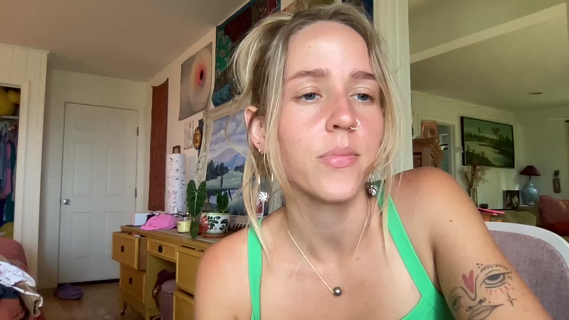 Gallery image thumbnail from IvyPiercee's myfreecams stream on, 09/03/2025, 22:47 image 12 of 20
