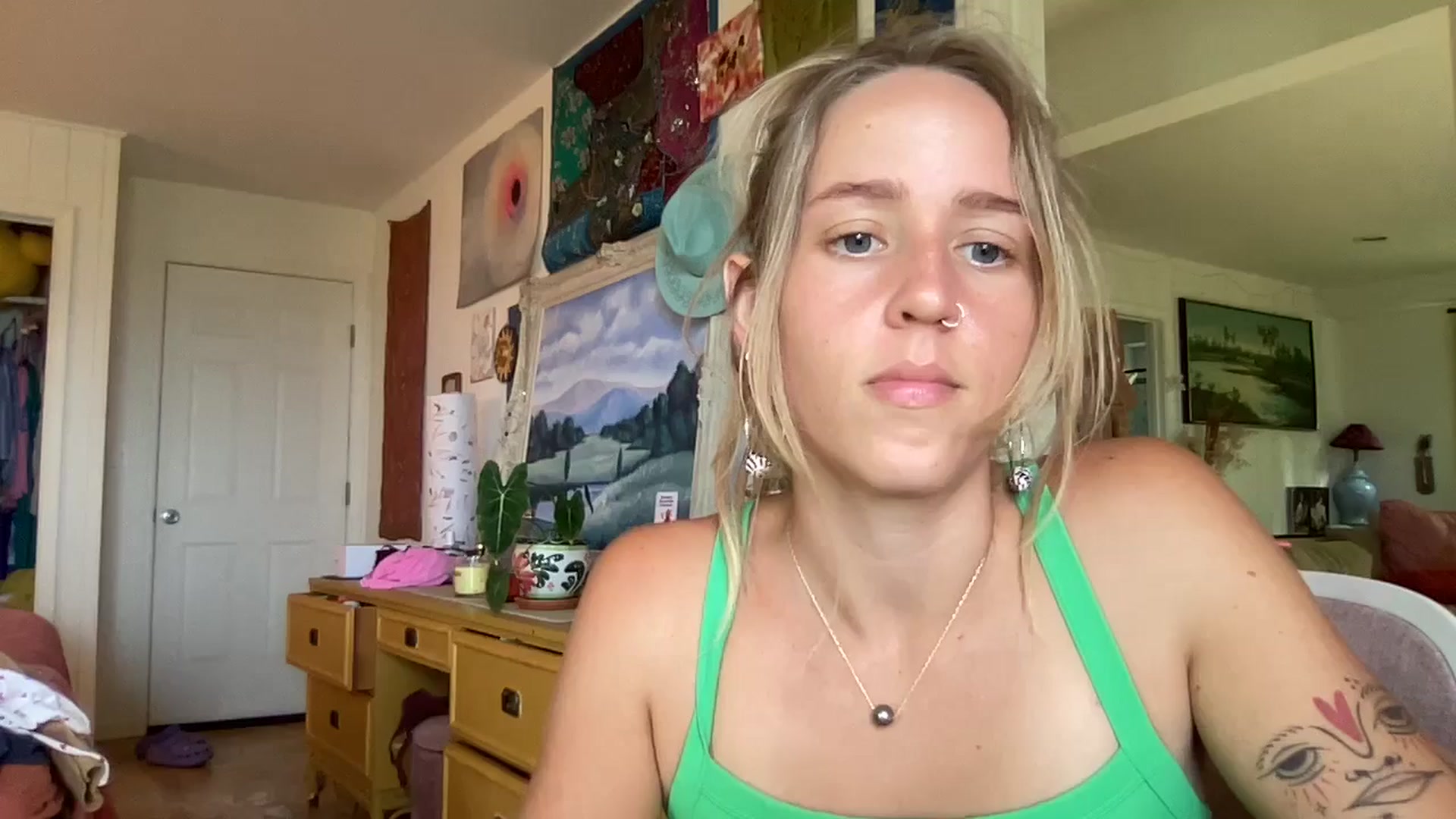 Gallery image thumbnail from IvyPiercee's myfreecams stream on, 09/03/2025, 22:47 image 19 of 20