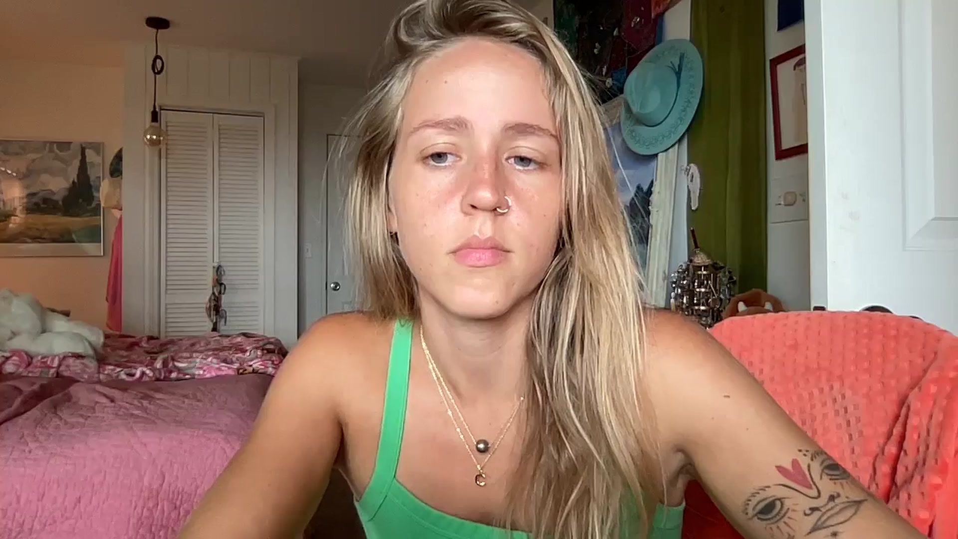 Gallery image thumbnail from IvyPiercee's myfreecams stream on, 09/15/2025, 02:38 image 6 of 20