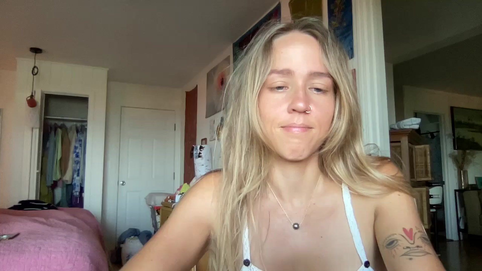 Gallery image thumbnail from IvyPiercee's myfreecams stream on, 10/05/2025, 18:37 image 4 of 20
