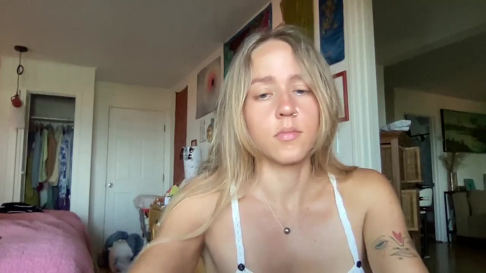 Gallery image thumbnail from IvyPiercee's myfreecams stream on, 10/05/2025, 18:37 image 20 of 20