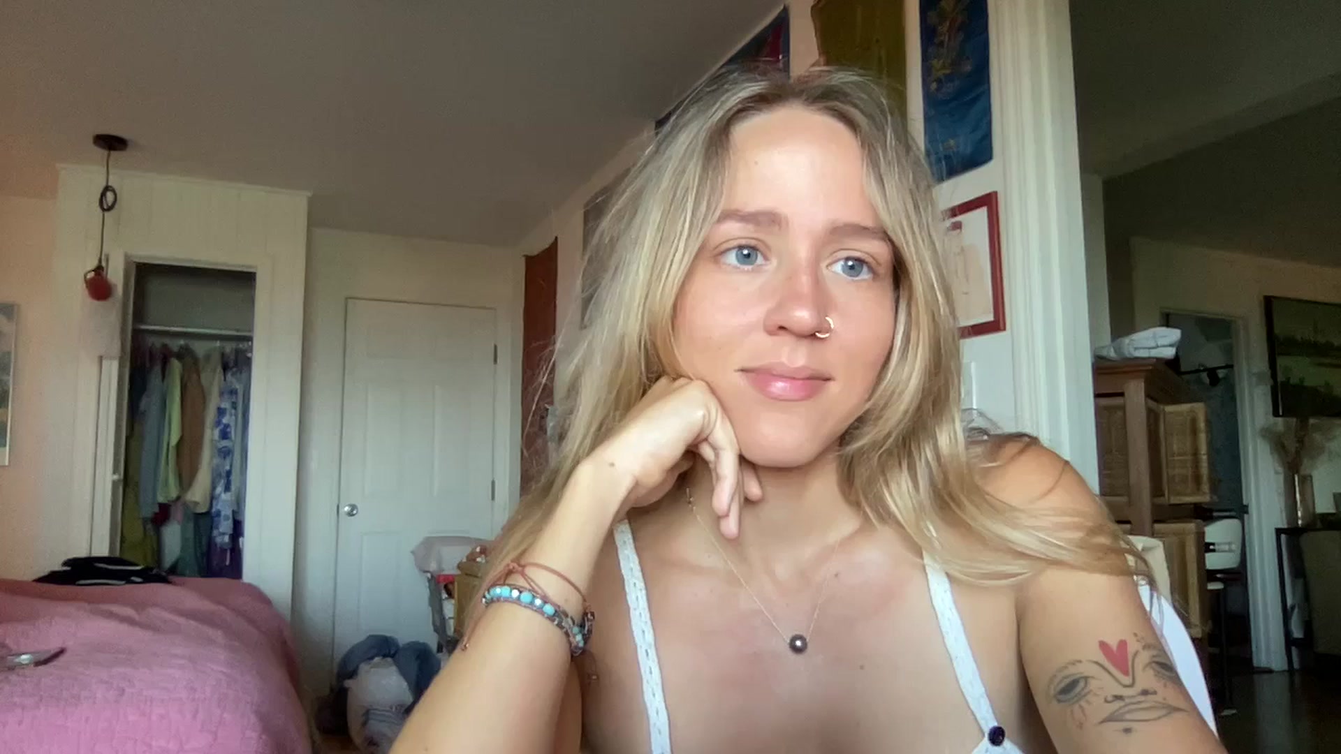 Gallery image thumbnail from IvyPiercee's myfreecams stream on, 10/05/2025, 18:37 image 7 of 20