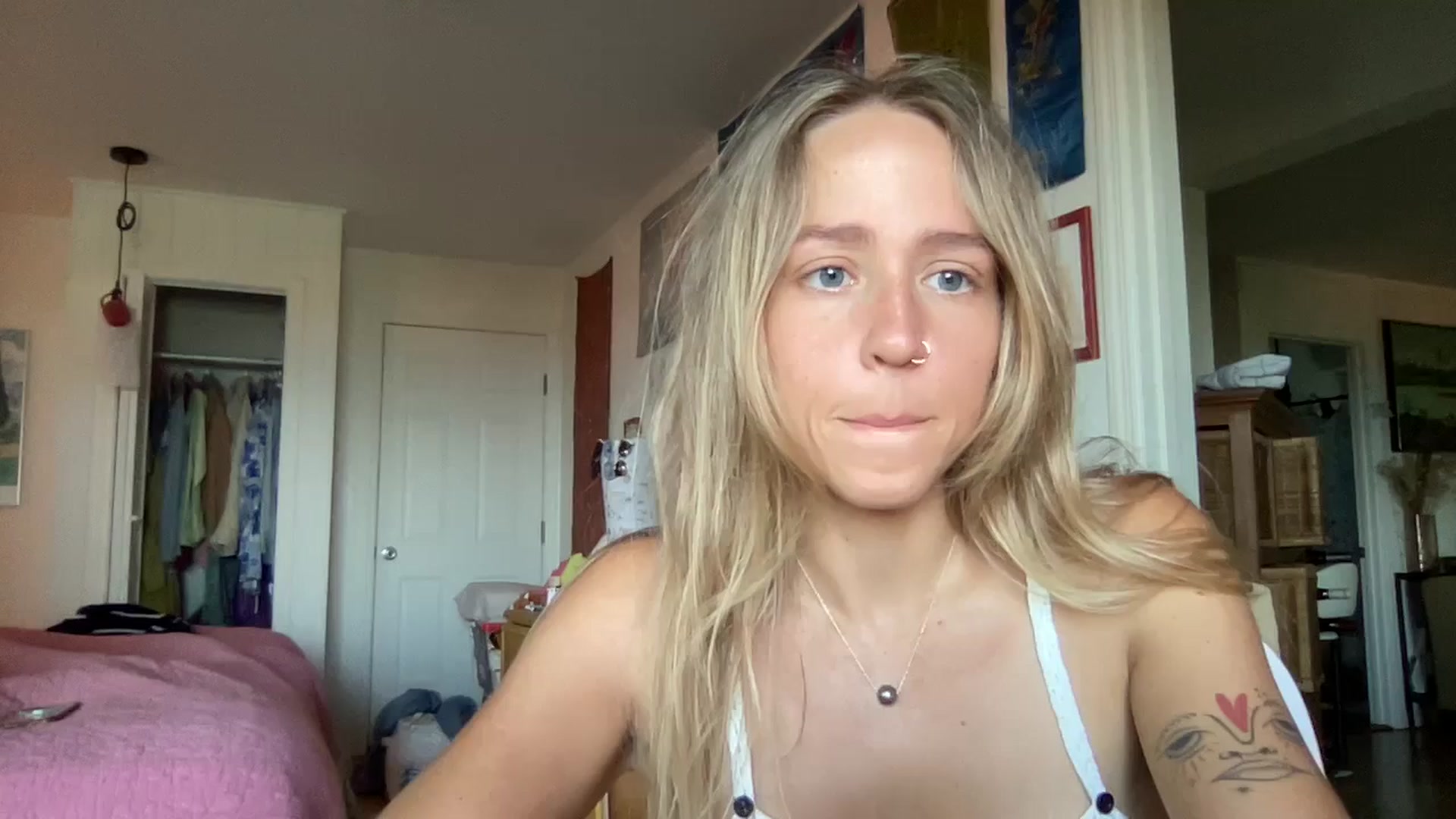 Gallery image thumbnail from IvyPiercee's myfreecams stream on, 10/05/2025, 18:37 image 5 of 20