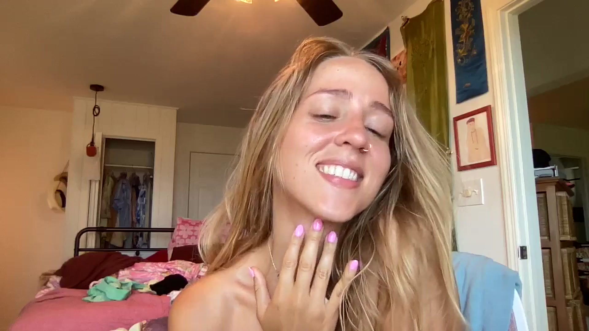 Gallery image thumbnail from IvyPiercee's myfreecams stream on, 10/21/2025, 21:22 image 5 of 20