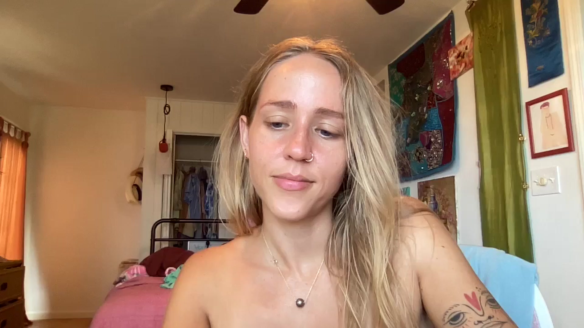 Gallery image thumbnail from IvyPiercee's myfreecams stream on, 10/21/2025, 21:22 image 10 of 20
