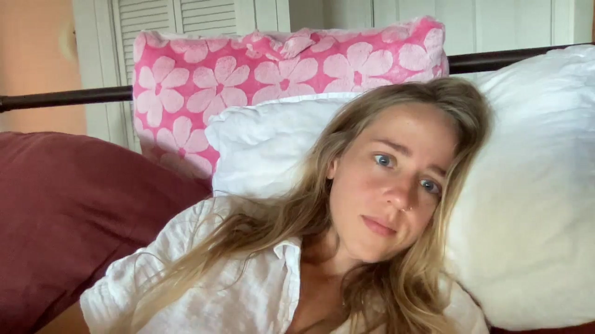 Gallery image thumbnail from IvyPiercee's myfreecams stream on, 10/22/2025, 18:14 image 2 of 20