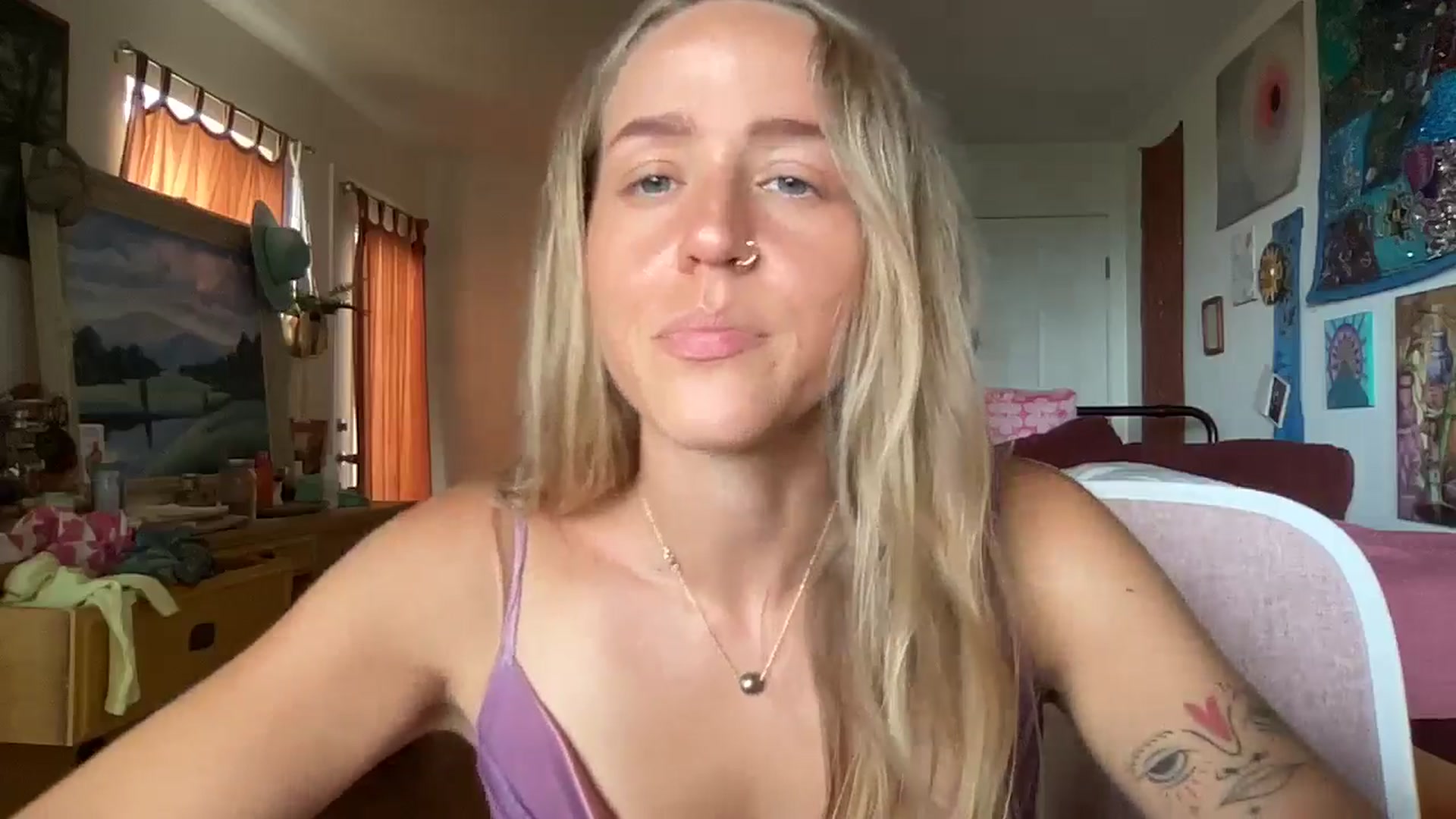 Gallery image thumbnail from IvyPiercee's myfreecams stream on, 10/24/2025, 24:05 image 18 of 20