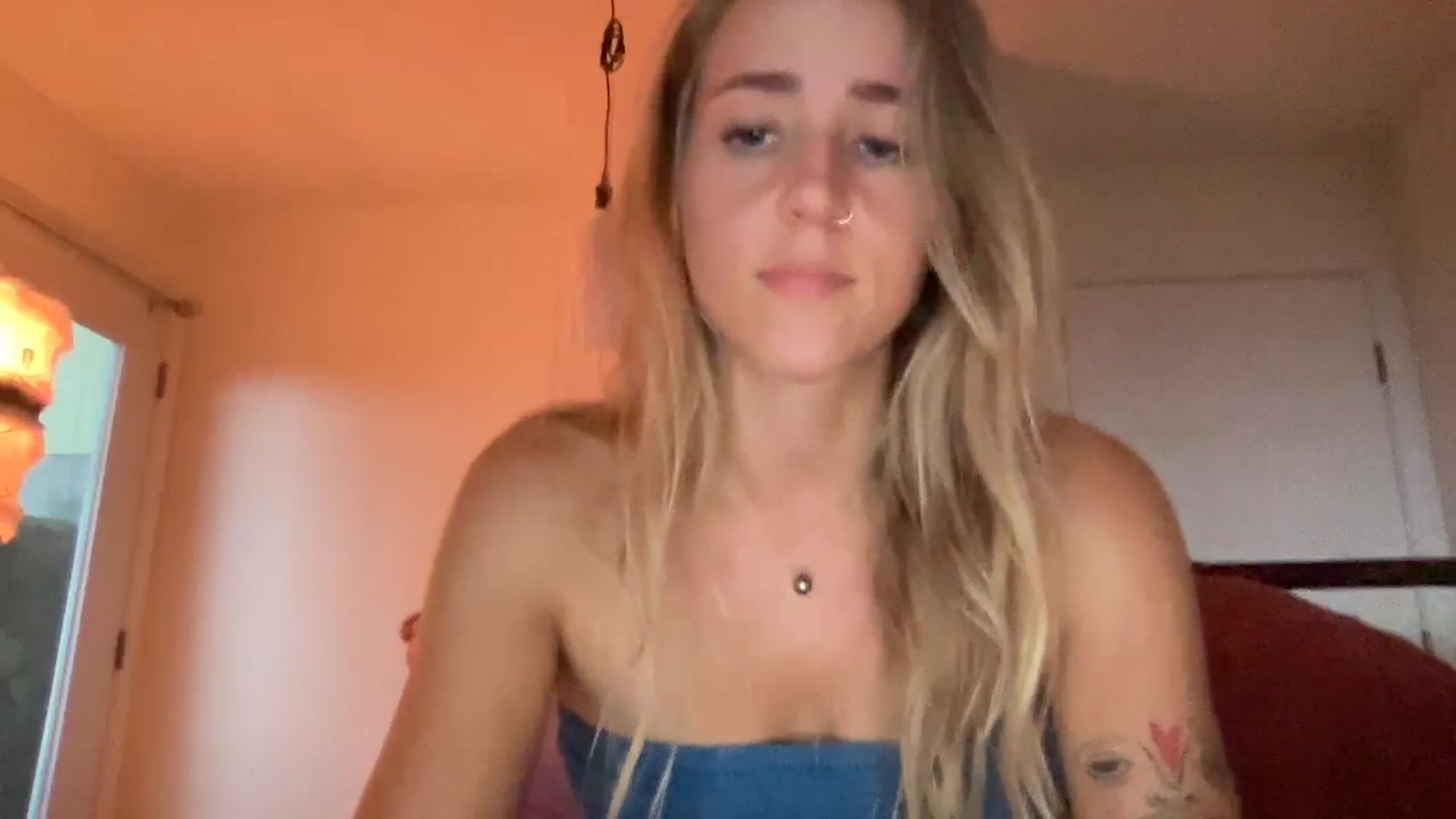 Gallery image thumbnail from IvyPiercee's myfreecams stream on, 11/05/2025, 03:33 image 11 of 20